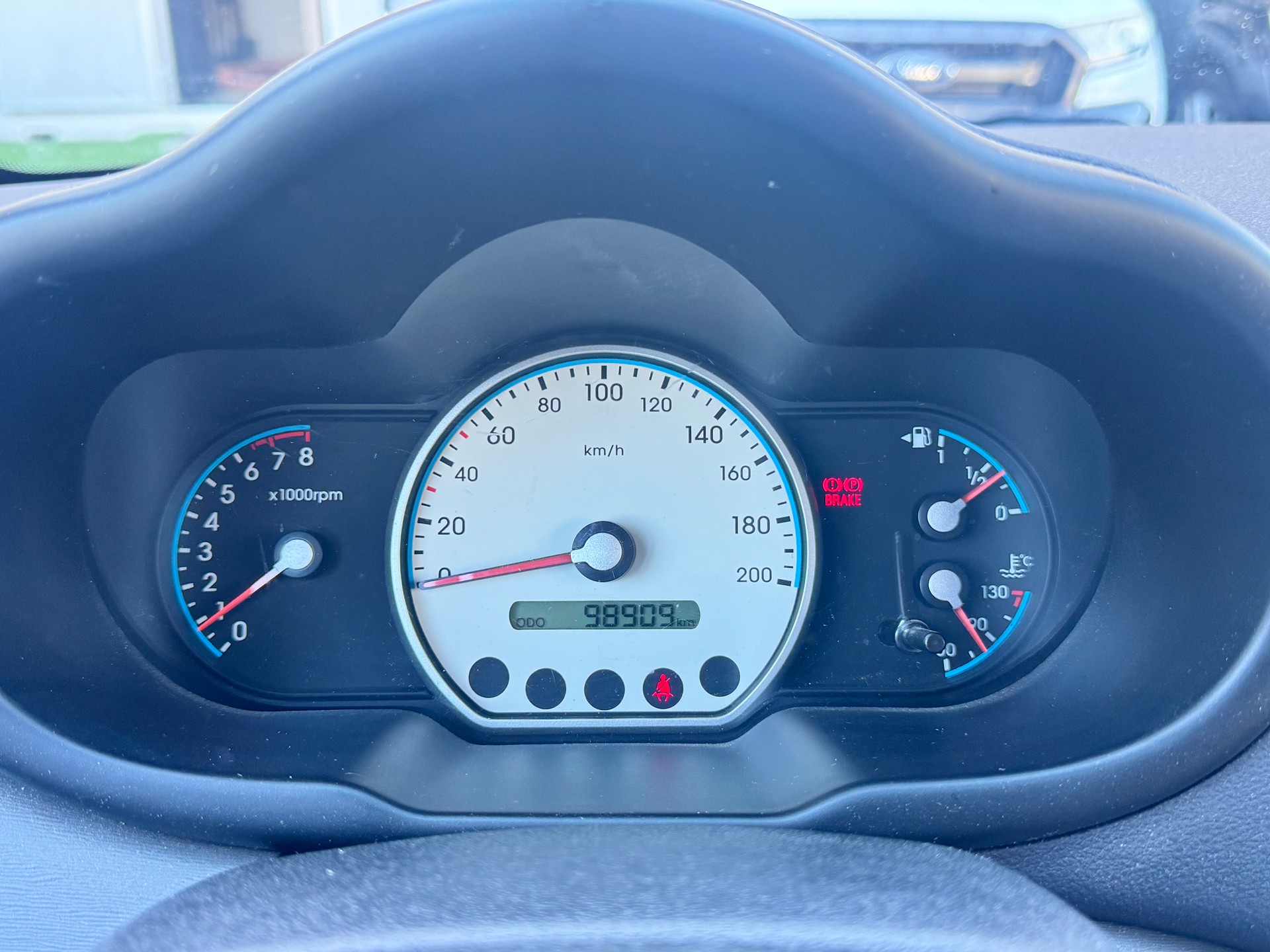 HYUNDAI i10 1.2 Style-image-6