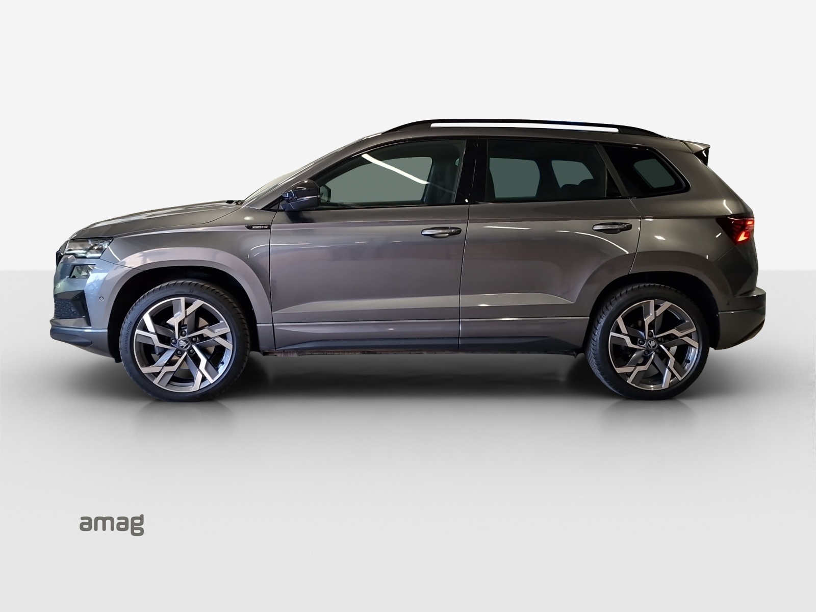 SKODA Karoq 2.0 TSI SportLine 4x4 DSG-image-1
