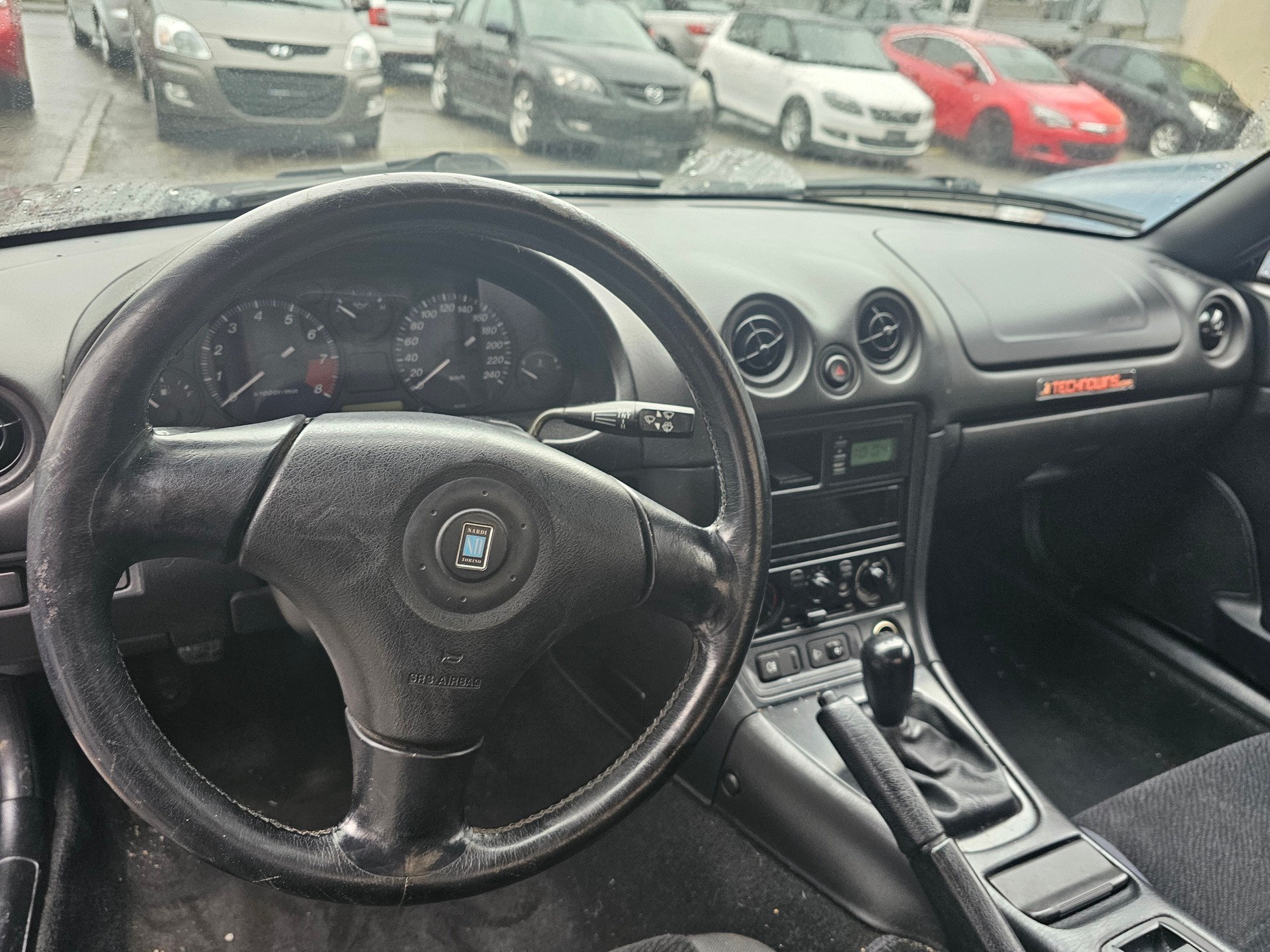 MAZDA MX-5 1.6i-16 SE Youngster-image-4
