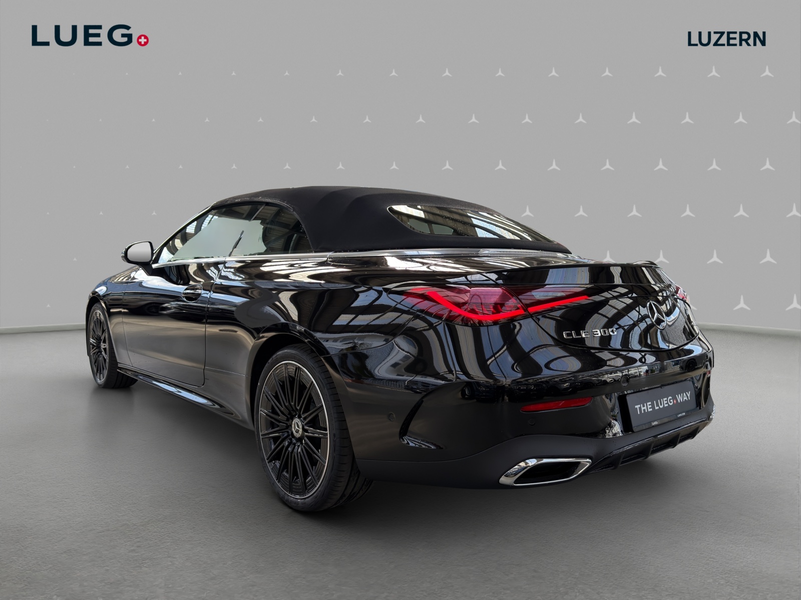 MERCEDES-BENZ CLE 300 Cabrio 4Matic 9G-Tronic-image-2