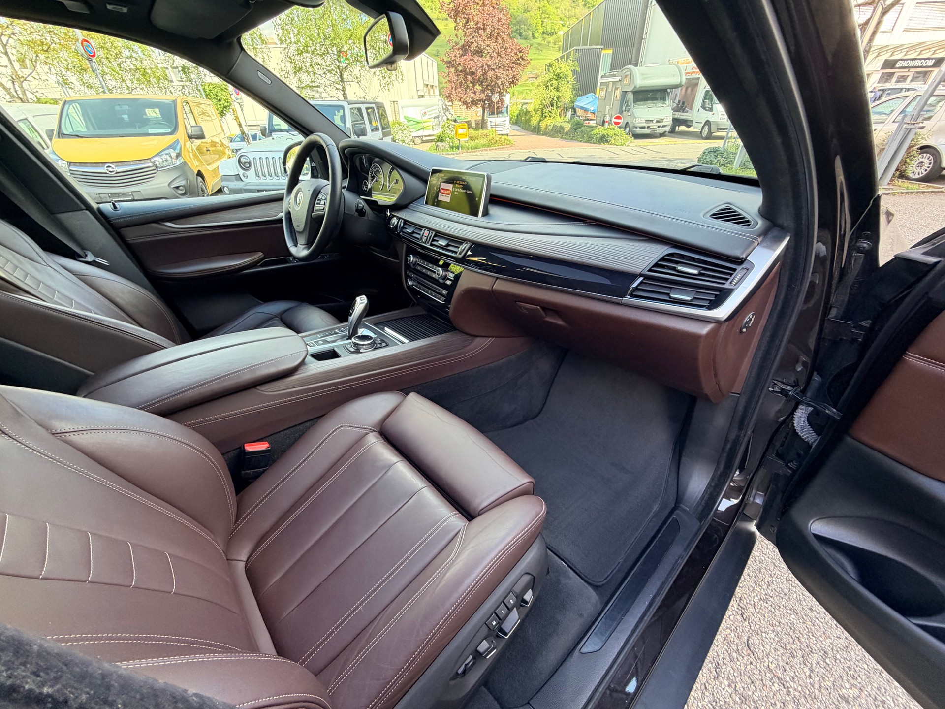 BMW X5 xDrive 30d Steptronic-image-9