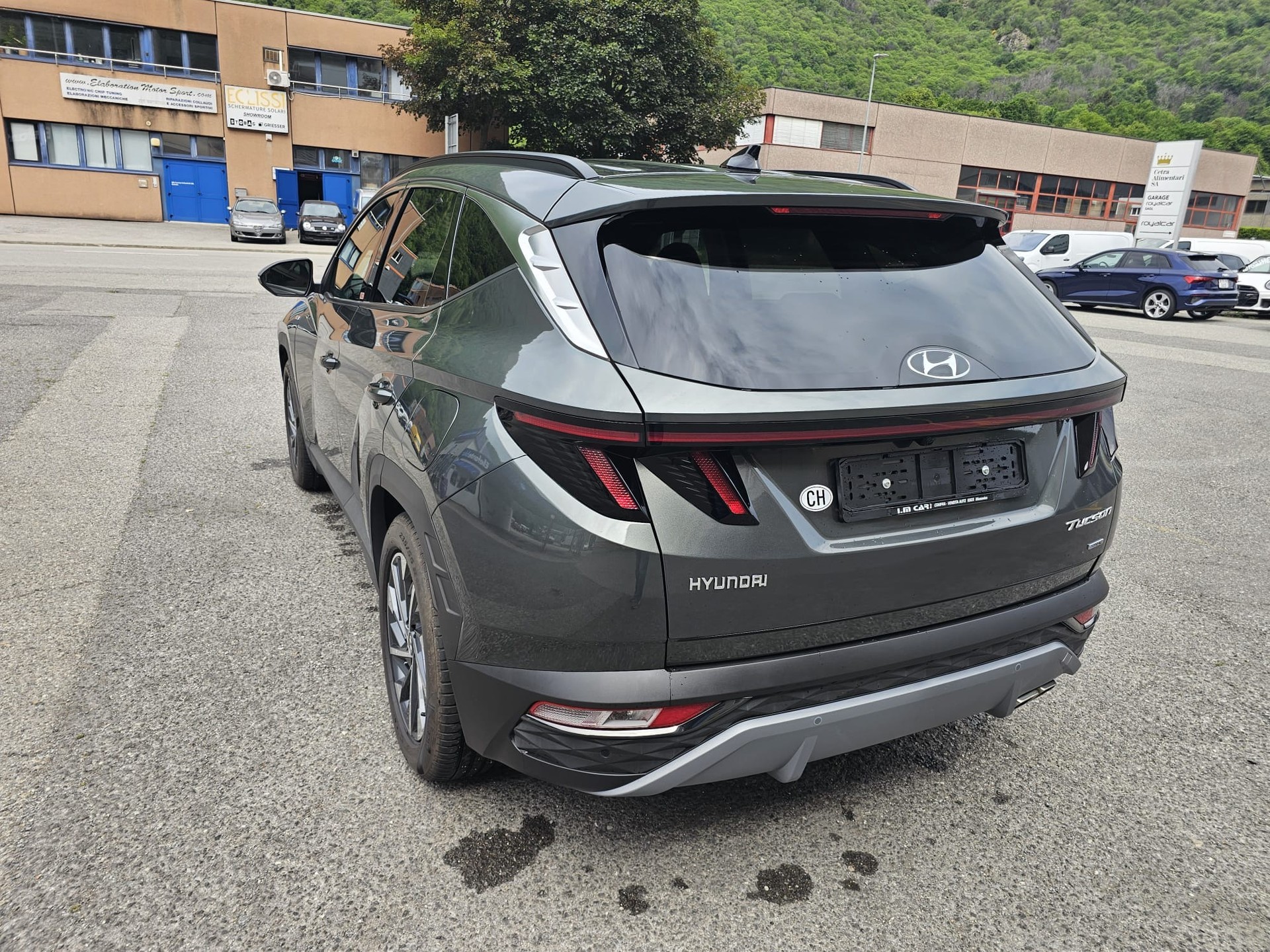 HYUNDAI Tucson 1.6 TGDI 48V Amplia DCT 4WD-image-6