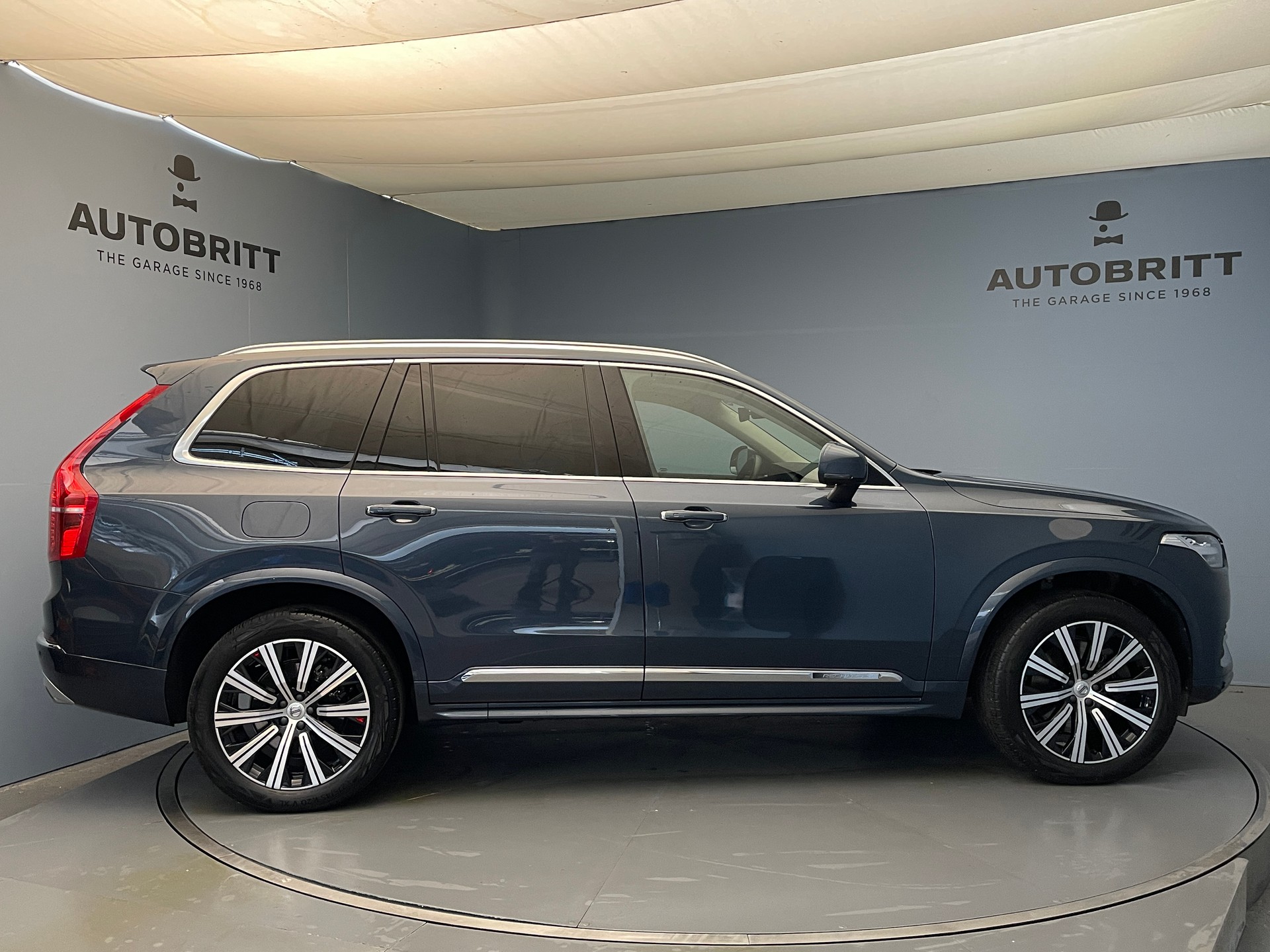 VOLVO XC90 2.0 T8 TE Inscription 7P. eAWD-image-4