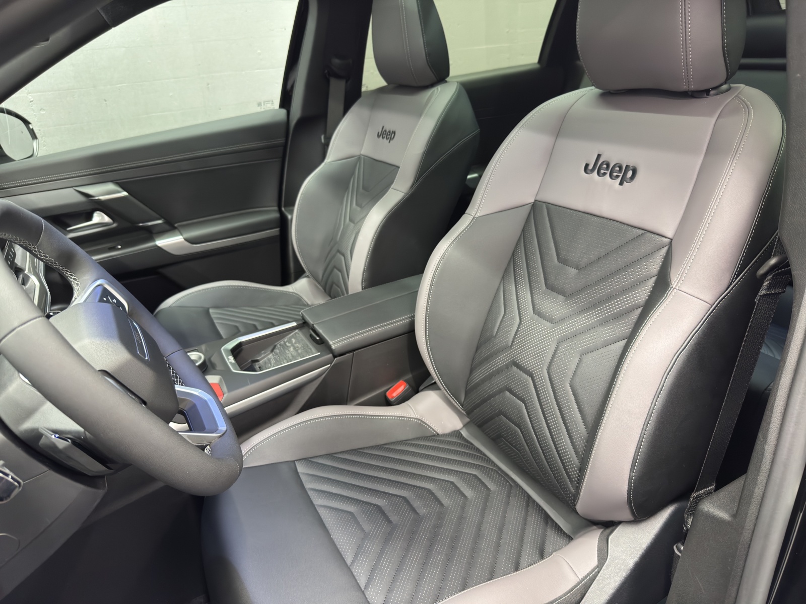 JEEP Compass 1.2 MHEV First Edition-image-14