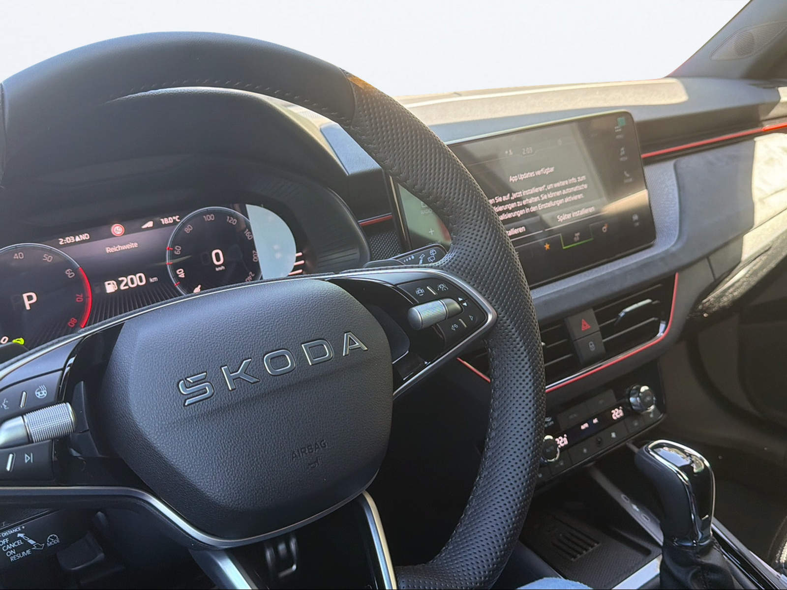 SKODA Kamiq 1.0 TSI Dynamic DSG-image-10