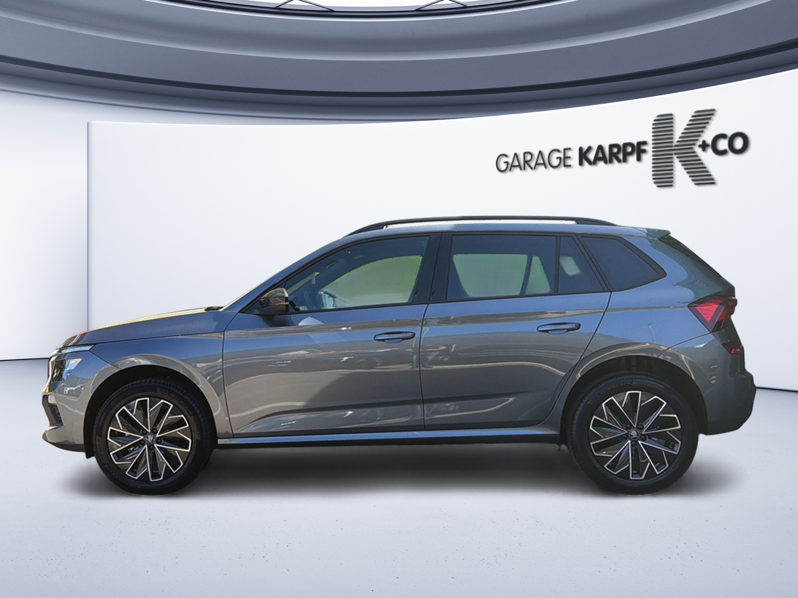 SKODA Kamiq 1.0 TSI Dynamic DSG-image-1