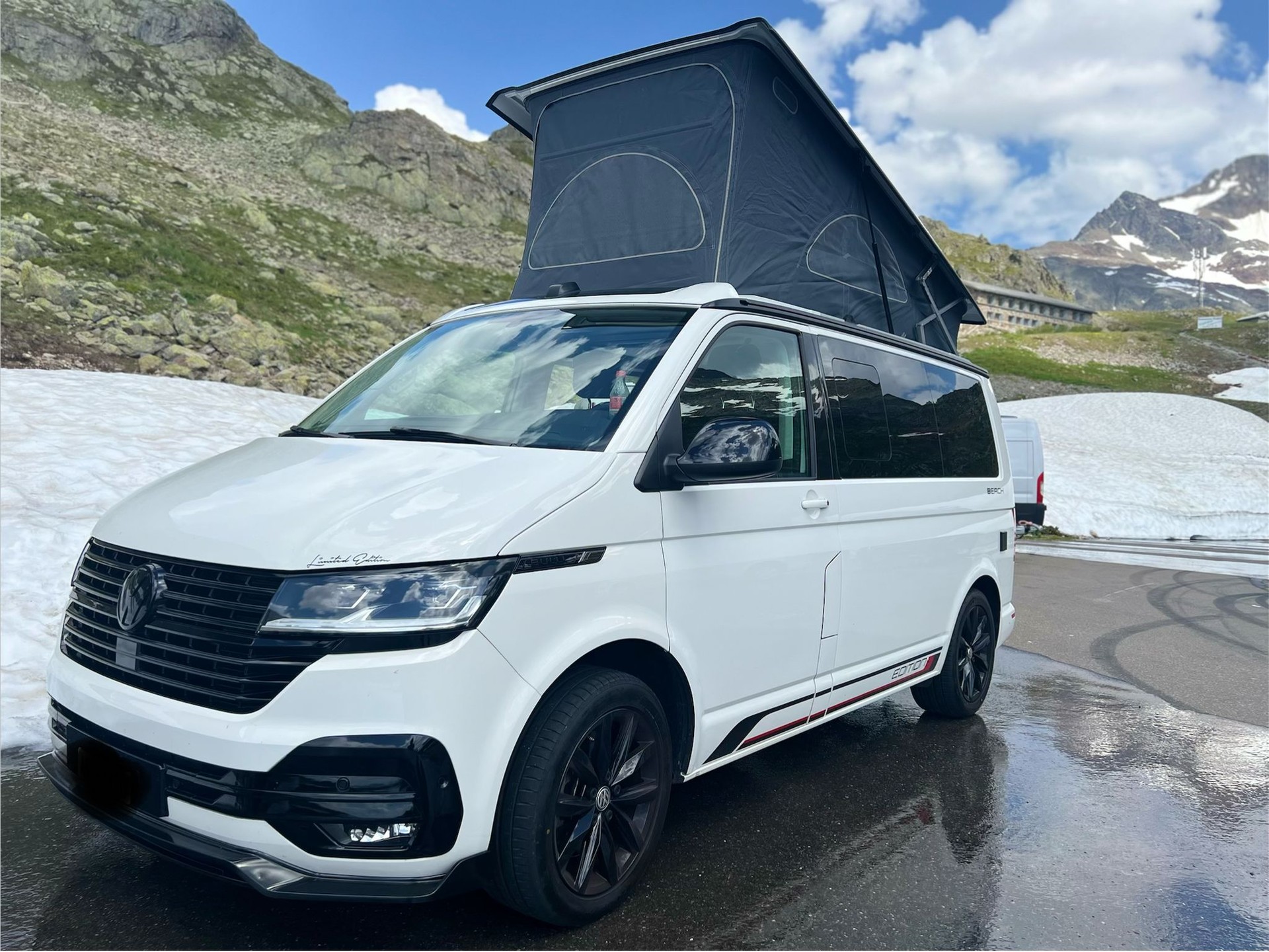 VW T6.1 California TDI Beach EDITION-image-0