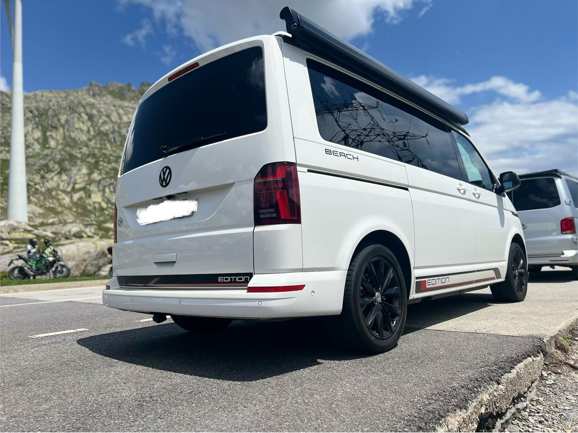 VW T6.1 California TDI Beach EDITION-image-5