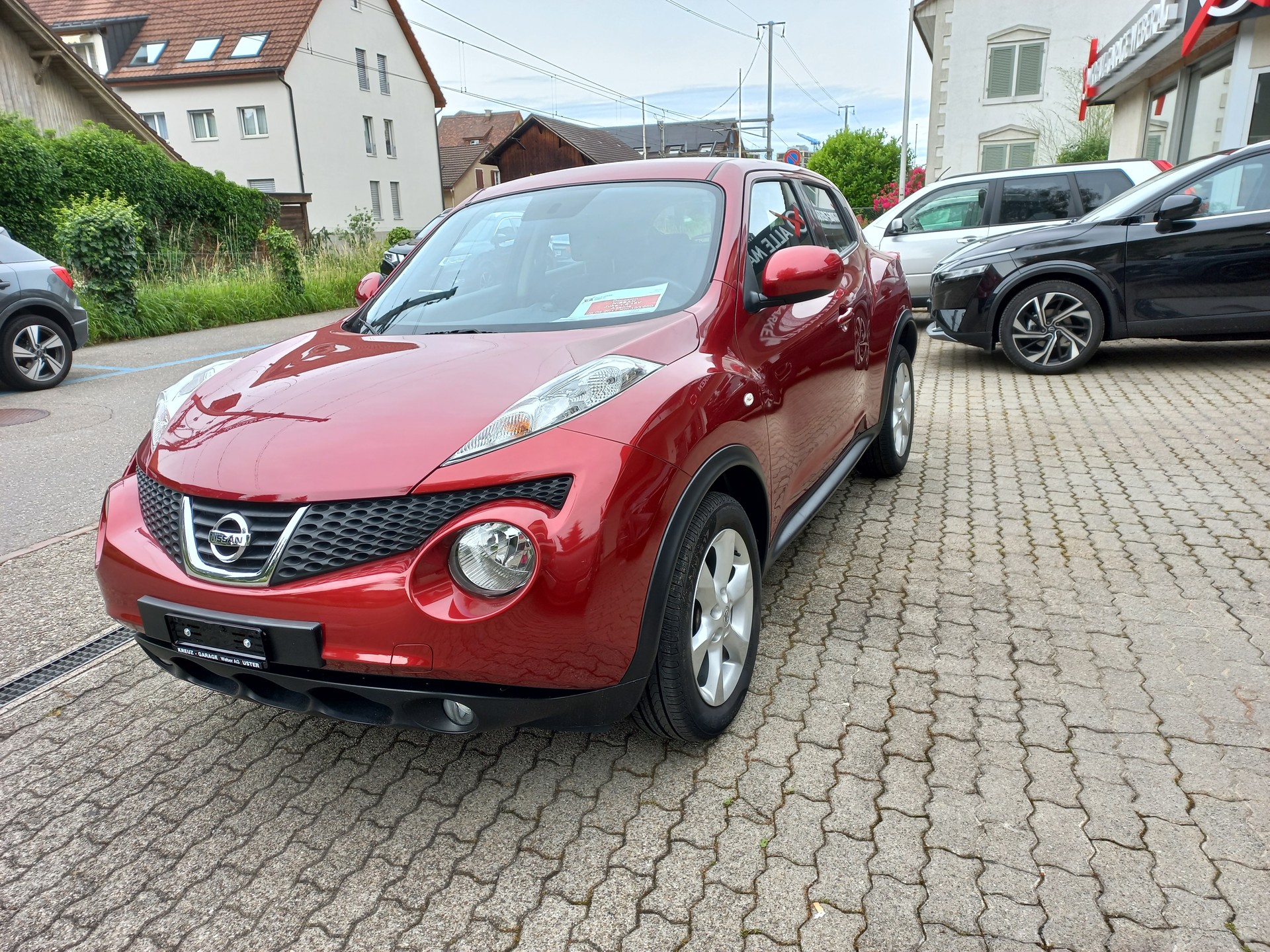NISSAN Juke 1.6 acenta-showroom-element-2