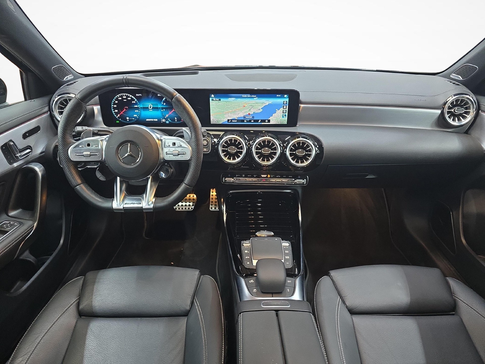 MERCEDES-BENZ A 45 S AMG 4MATIC+-image-5