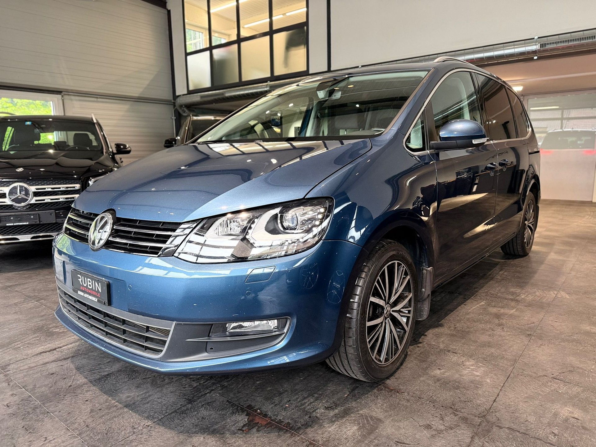 VW Sharan 2.0 TDI BMT Comfortline 4Motion DSG-image-0