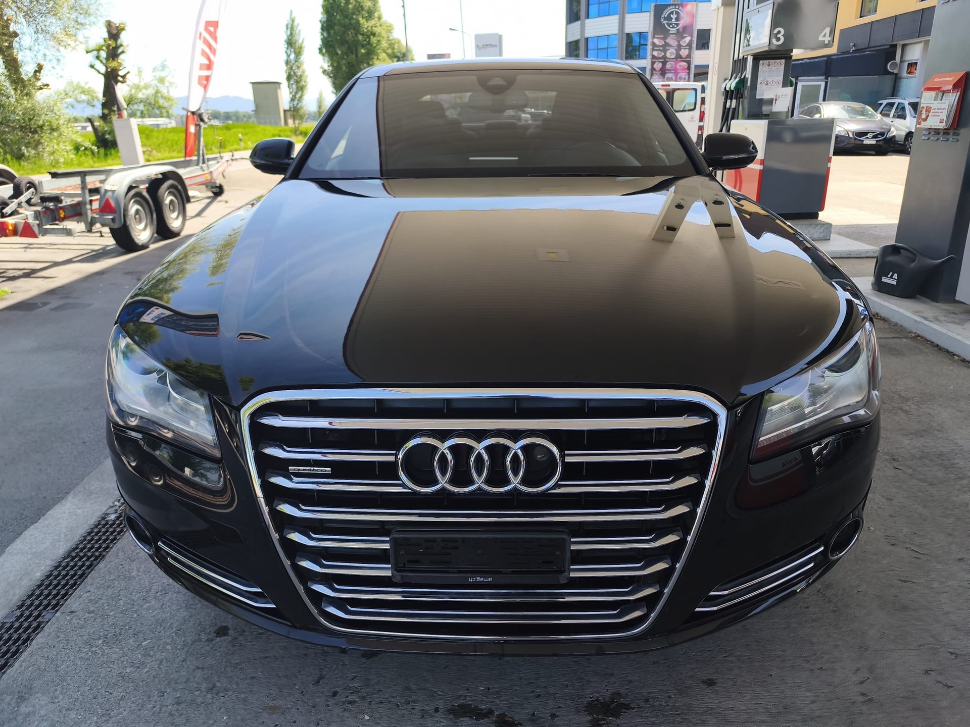 AUDI A8 4.2 FSI quattro tiptronic-image-4