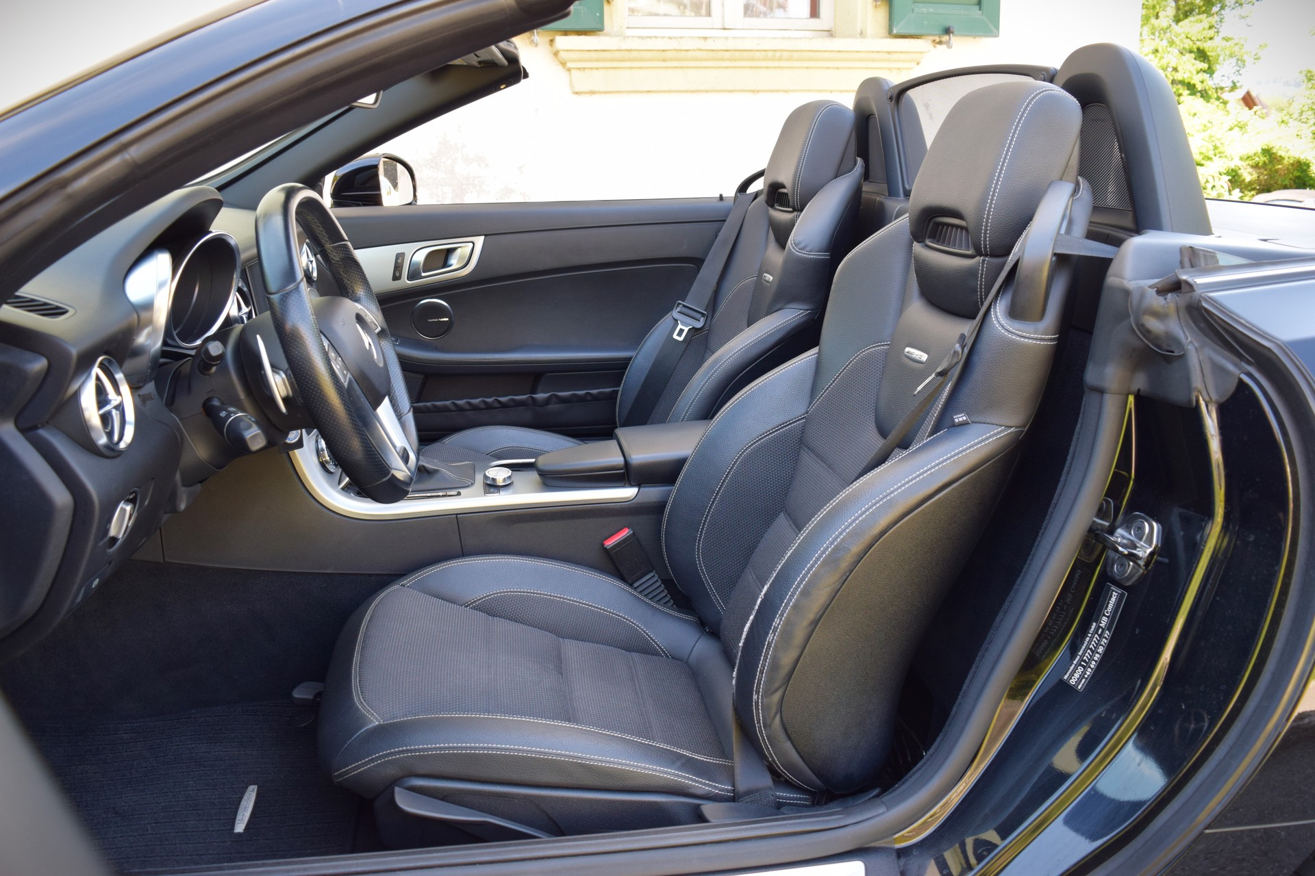 MERCEDES-BENZ SLK 55 AMG 7G-Tronic Speedshift Plus-image-4