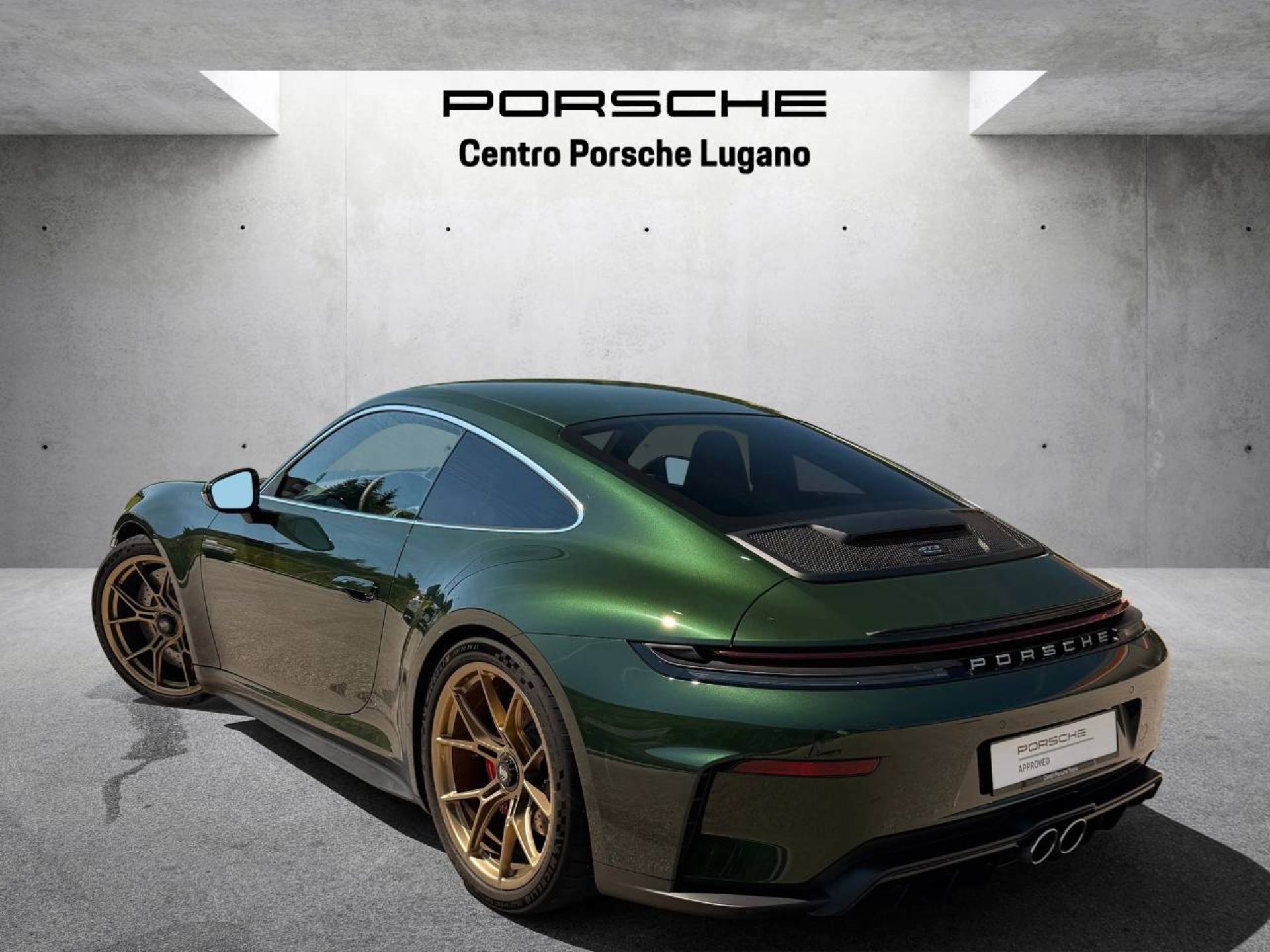 PORSCHE 911 GT3 con pacchetto Touring-showroom-element-2