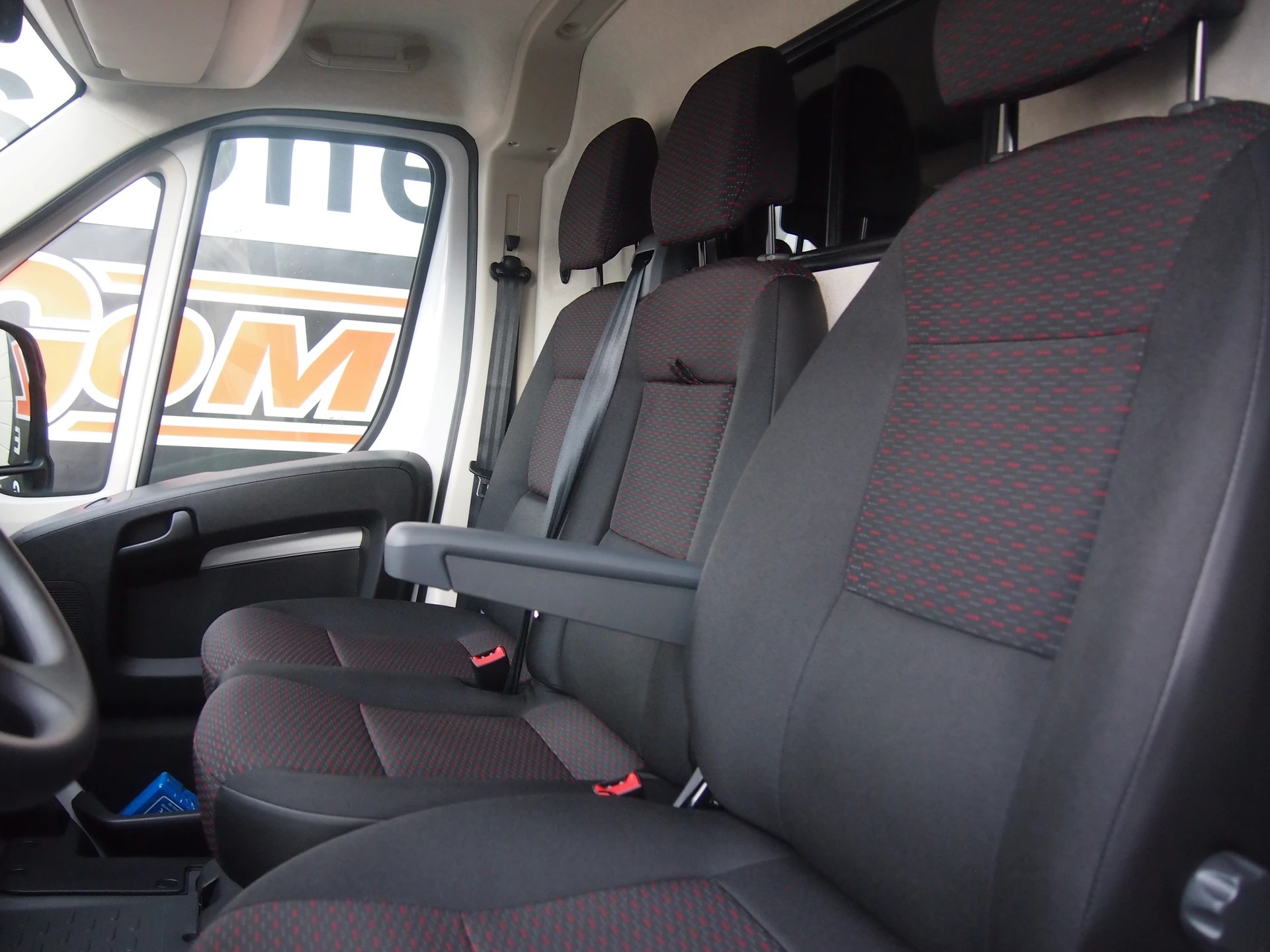 CITROEN Jumper 35 2.2HDiCont. L4H3-showroom-element-2