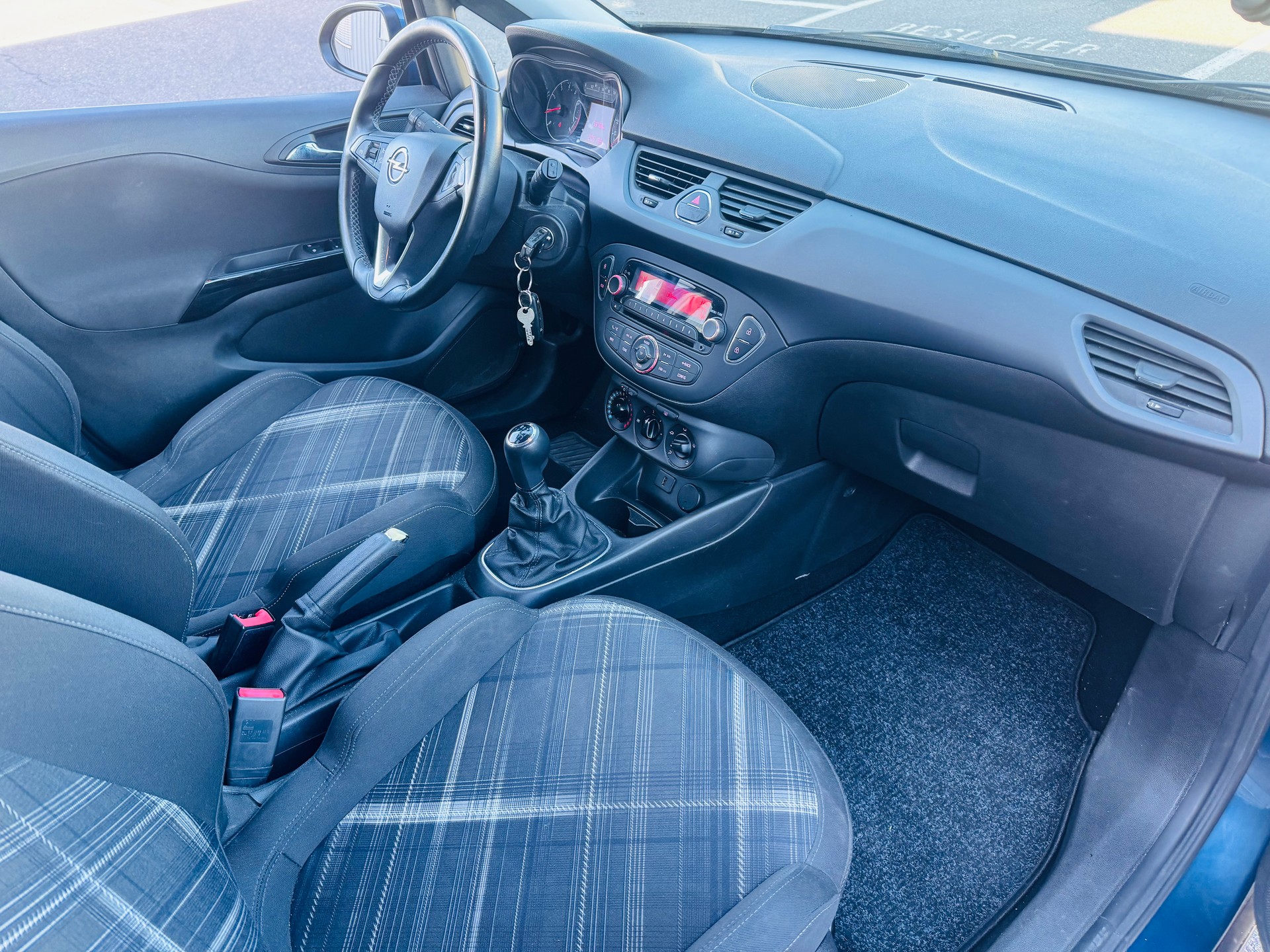 OPEL Corsa 1.4i Turbo-image-2
