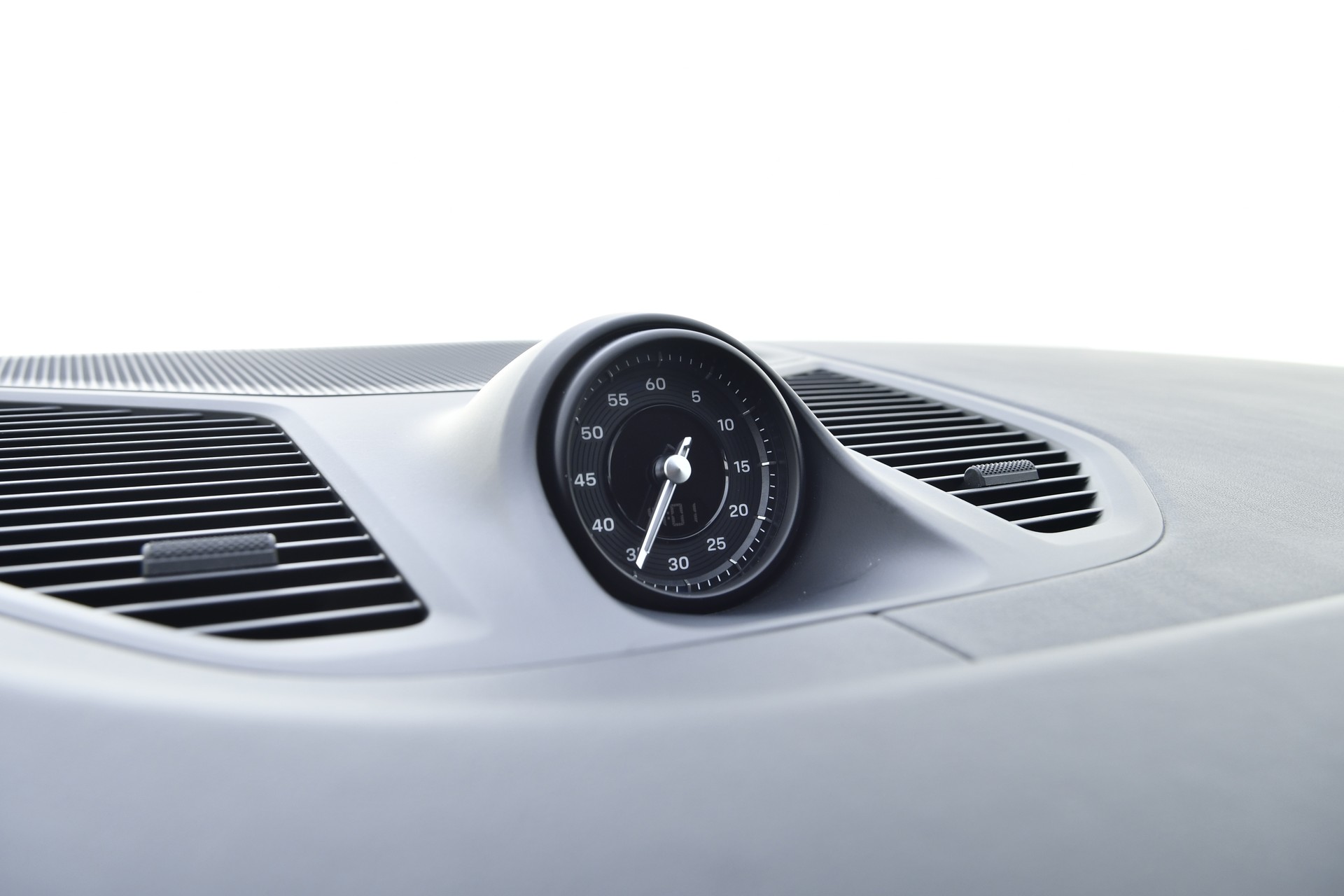 PORSCHE Cayenne S Coupé E-Hybrid Tiptronic-image-16