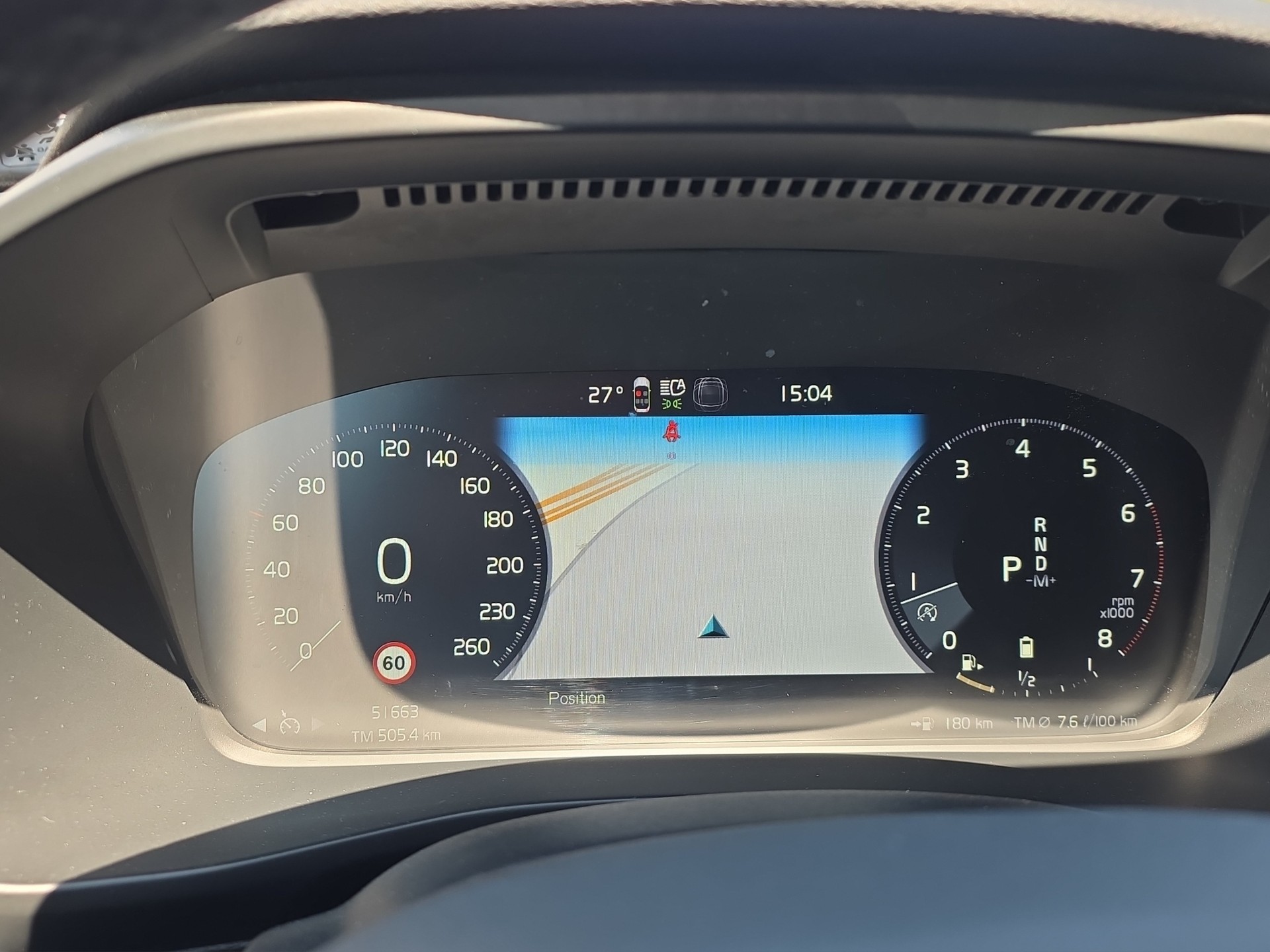 VOLVO XC40 2.0 B4 MH Inscription AWD-image-10