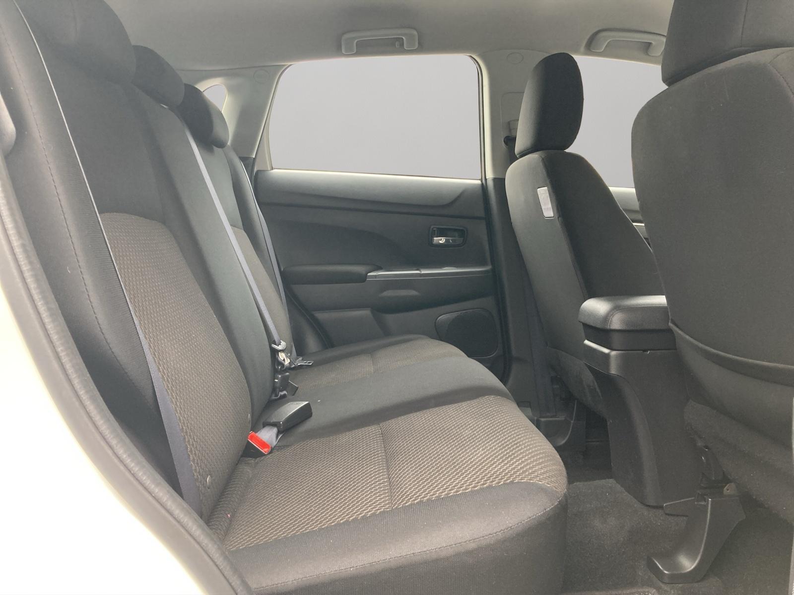 MITSUBISHI ASX 2.0 MIVEC Value 4x4-image-11