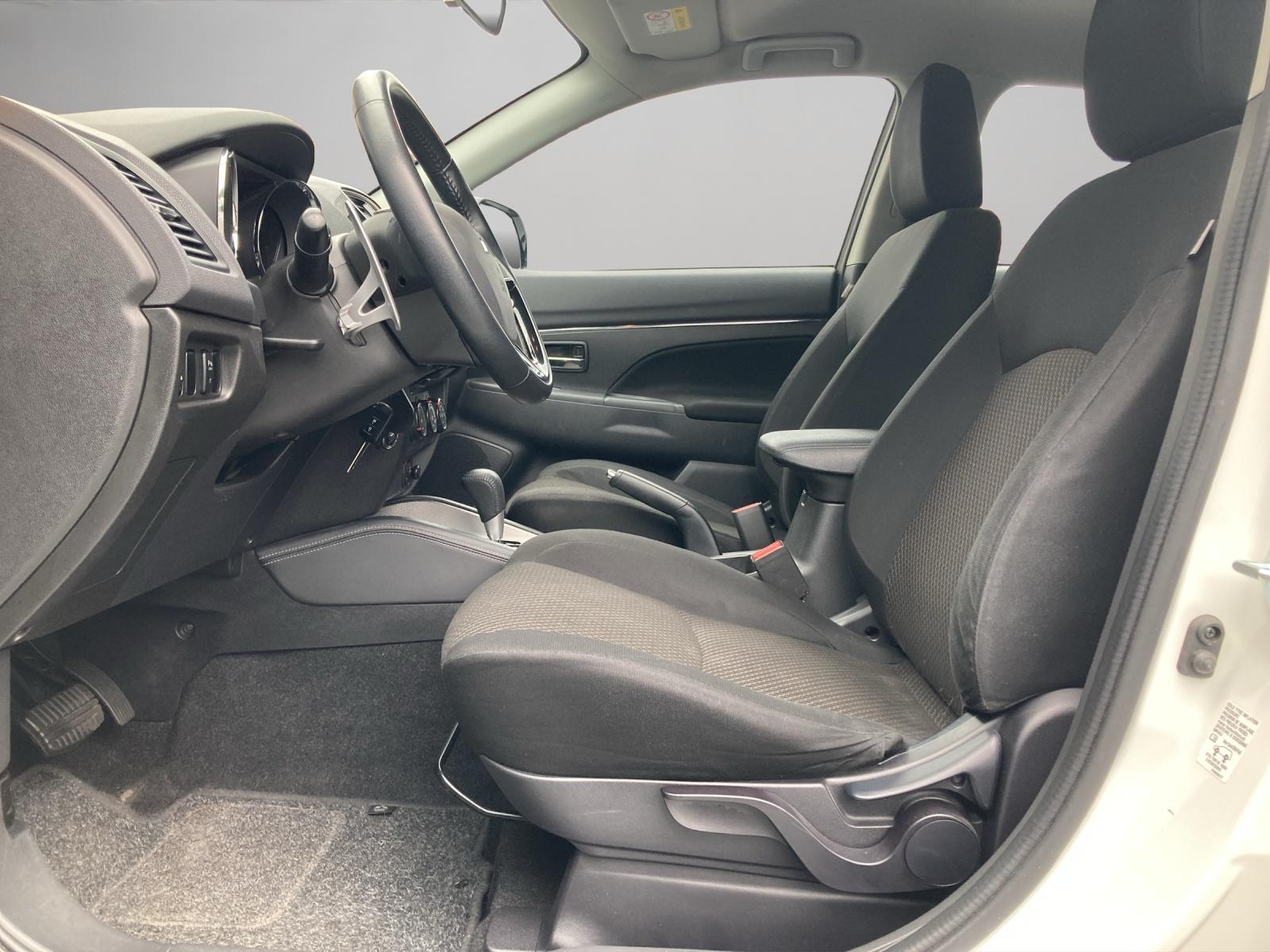 MITSUBISHI ASX 2.0 MIVEC Value 4x4-image-8