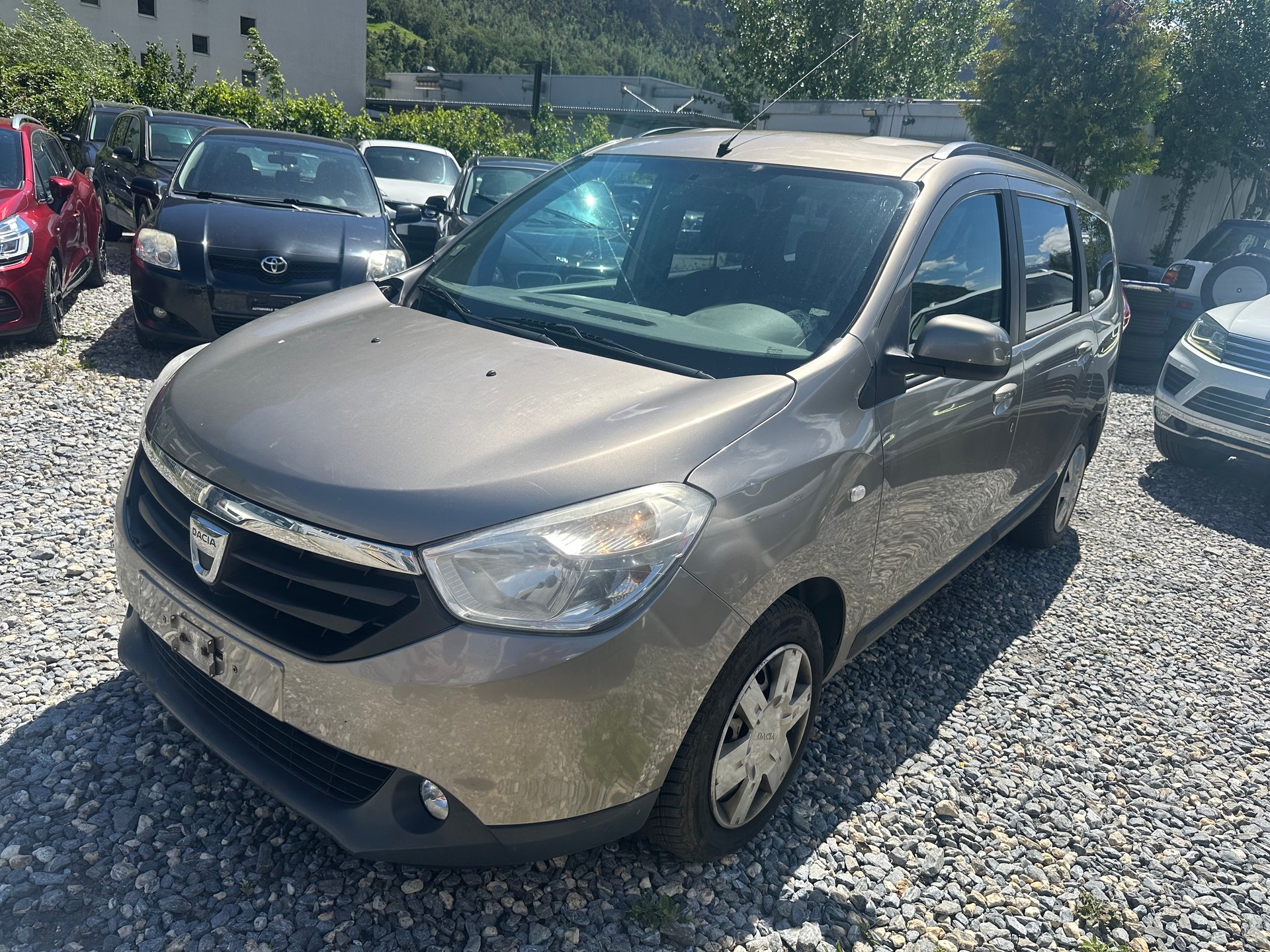 DACIA Lodgy 1.5 dCi Lauréate 7PL-image-9
