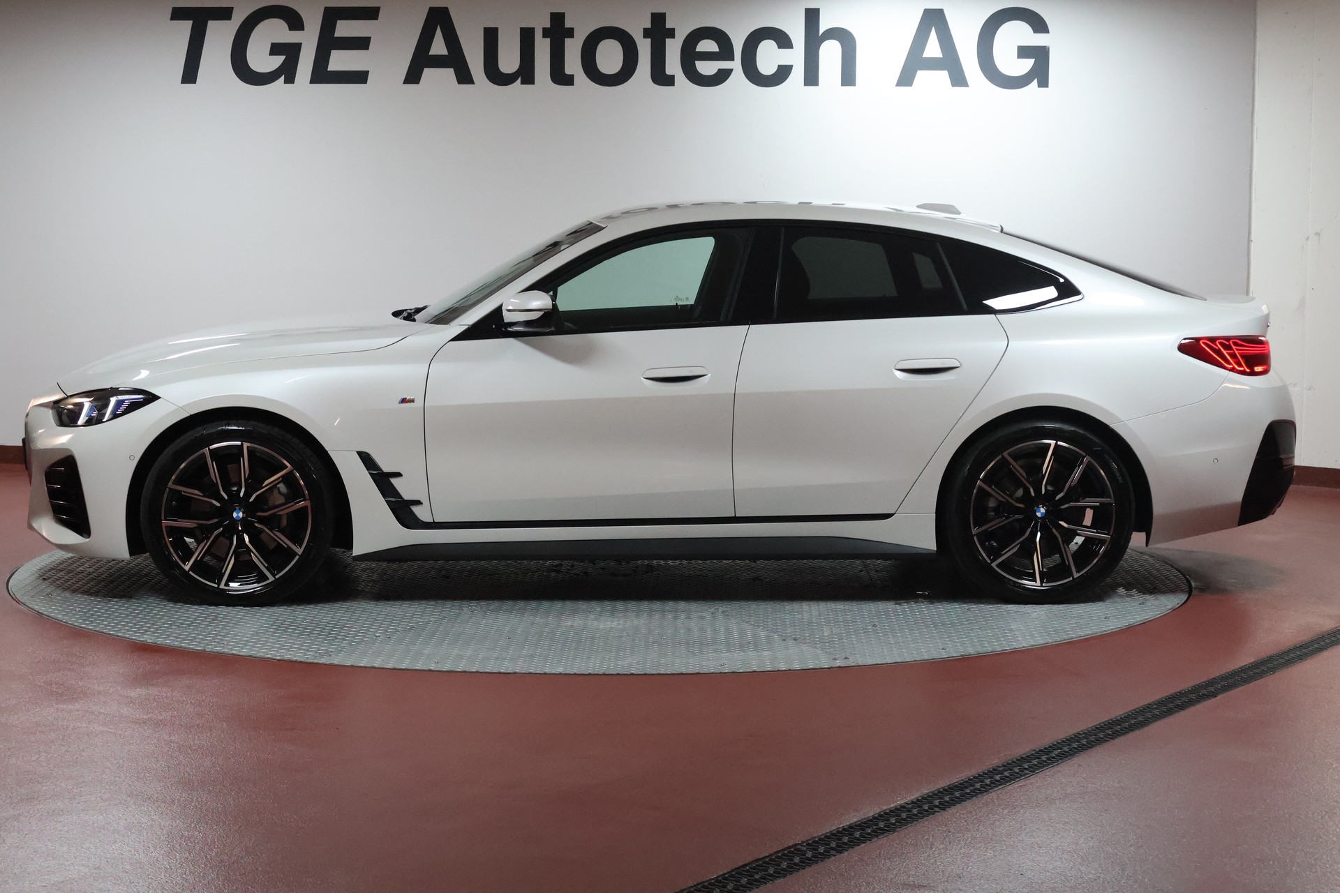 BMW 430i xDrive Gran Coupé M Sport Steptronic-image-3
