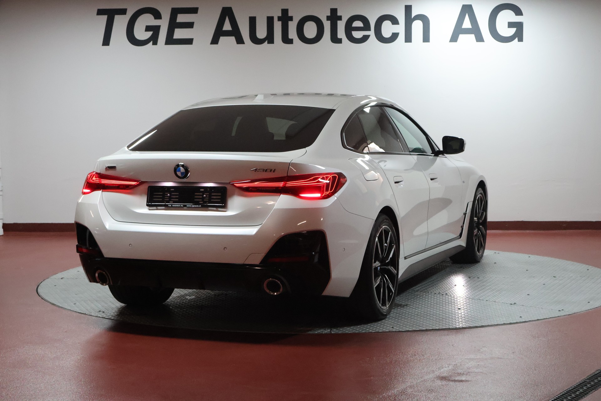 BMW 430i xDrive Gran Coupé M Sport Steptronic-image-19