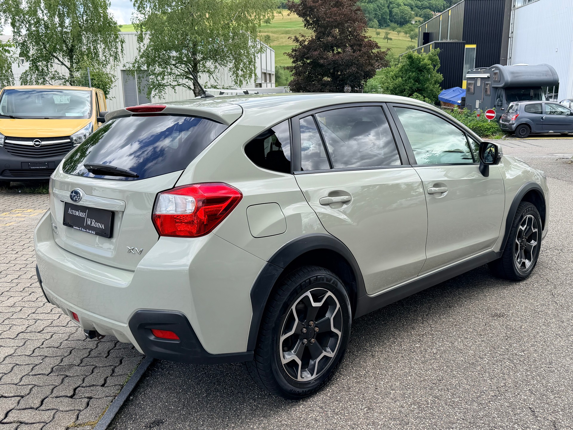SUBARU XV 1.6 Swiss Two AWD CVT-image-2