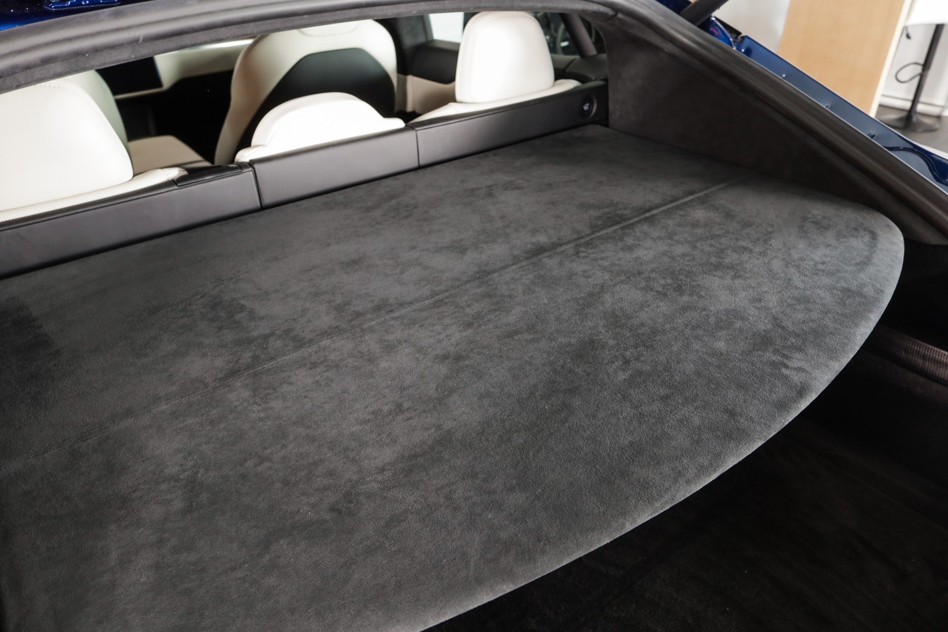 TESLA Model S 100 kWh Palladium-image-16