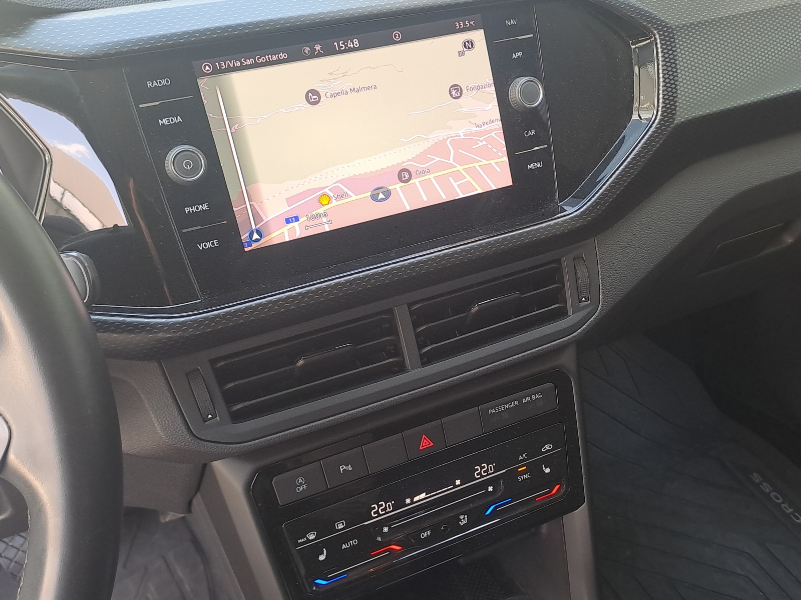 VW T-Cross 1.0 TSI Life Limited DSG-image-10