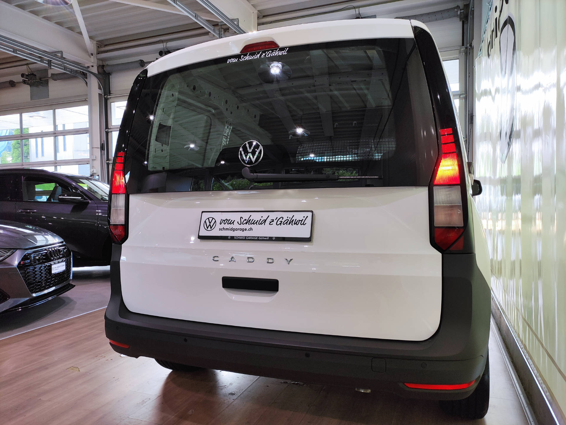 VW Caddy Kaw. 2.0 TDI 102 BlueMT Entry-image-10
