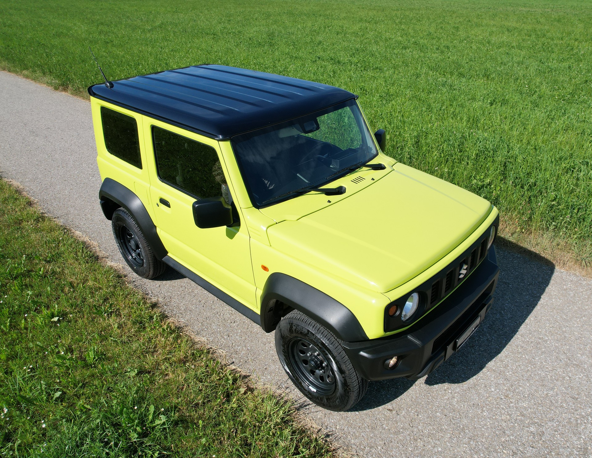 SUZUKI Jimny 1.5 Compact+ 4x4-image-12