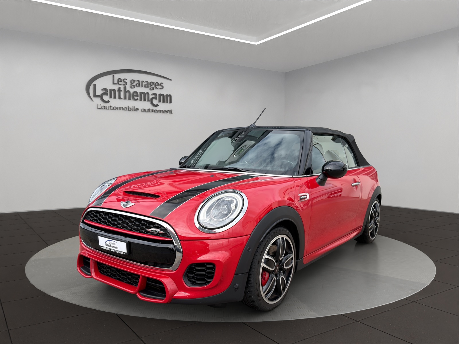 MINI Cooper John Cooper Works Cabriolet Steptronic-image-0