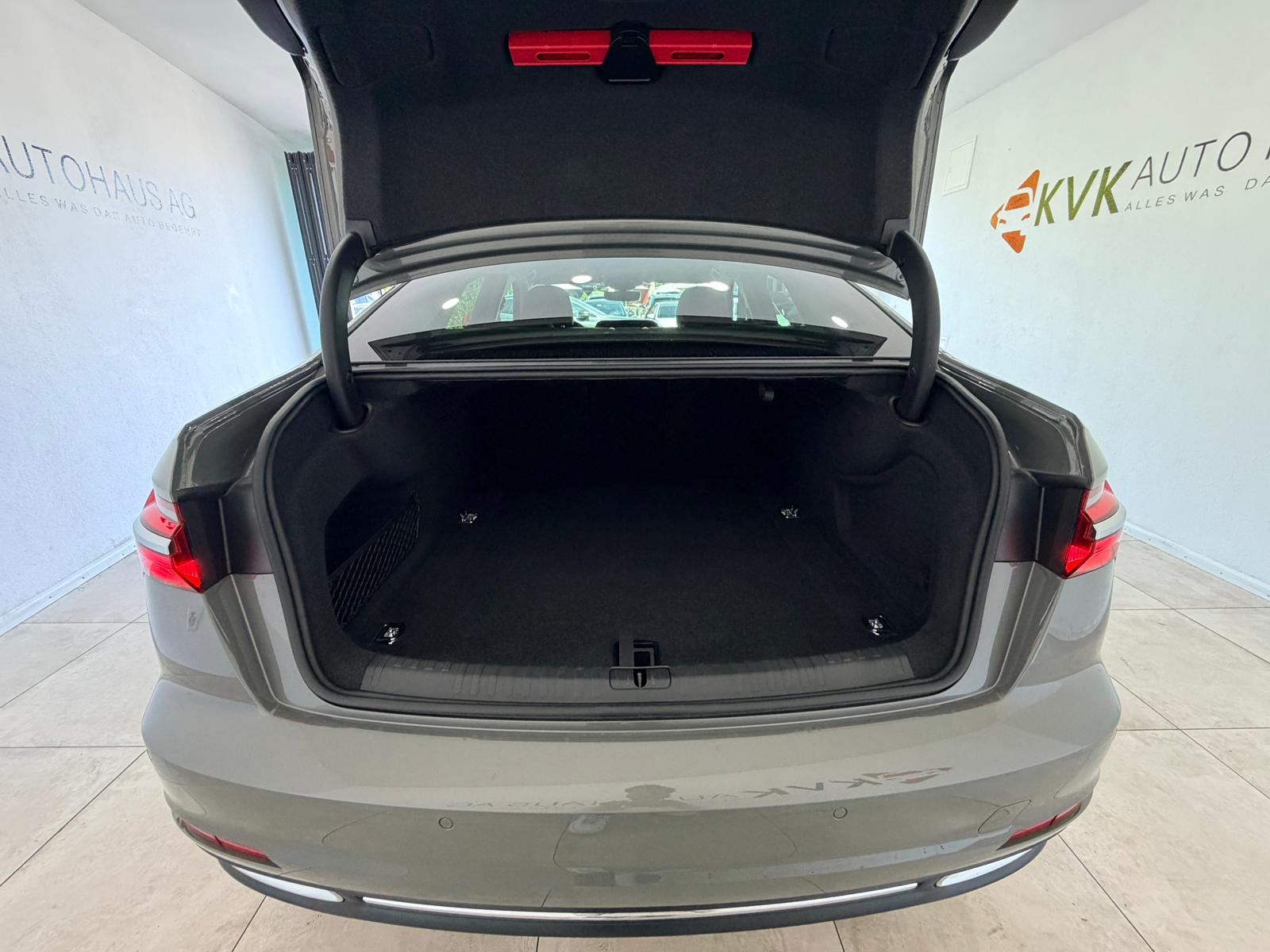 AUDI A6 Limousine 40 TDI Design Attraction quattro S-tronic-image-20