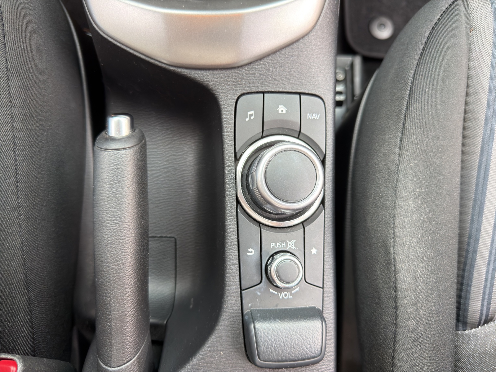 MAZDA 2 SKYACTIV-G 75 Challenge-image-21