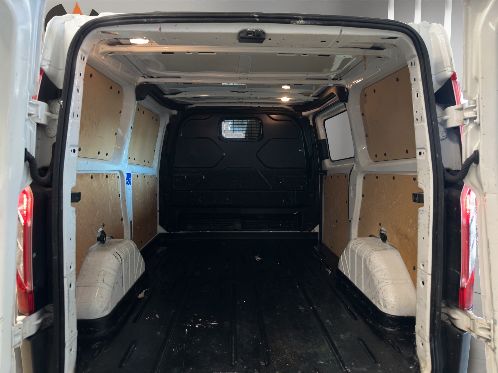 FORD Transit Custom Van 290 L1H1 Trend-image-14