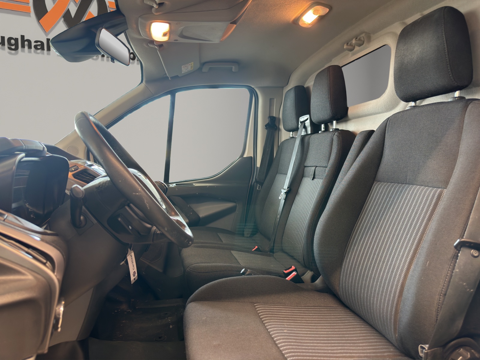 FORD Transit Custom Van 290 L1H1 Trend-image-10