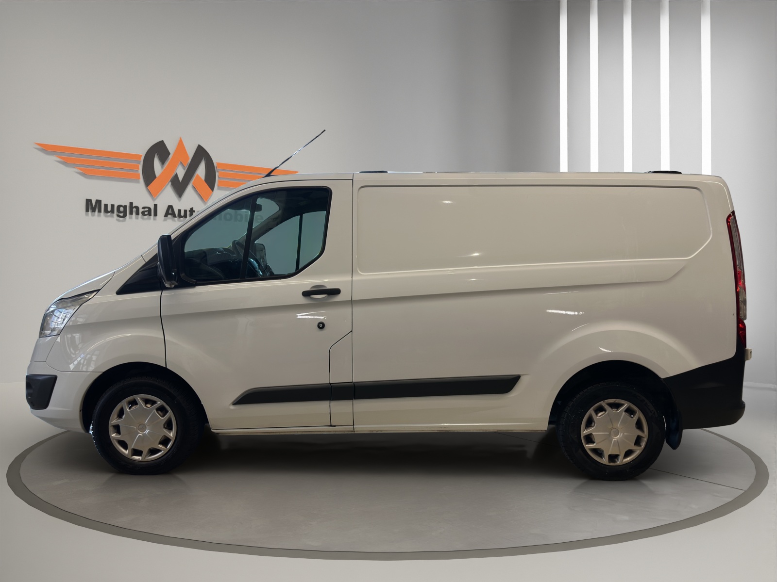 FORD Transit Custom Van 290 L1H1 Trend-image-1