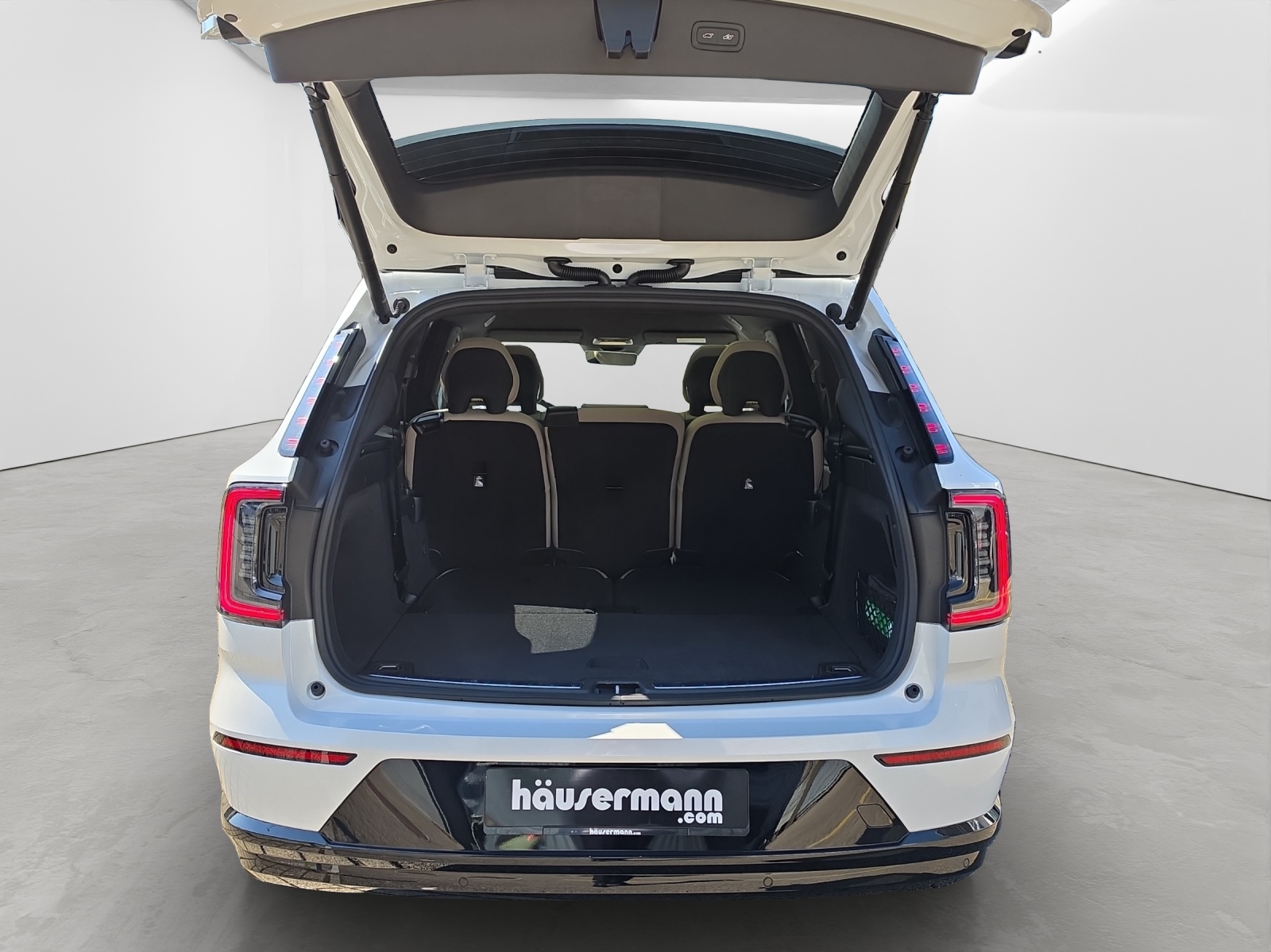 VOLVO EX90 Twin Performance Ultra AWD-image-5
