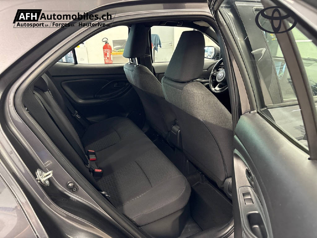 TOYOTA Yaris Cross 1.5 Trend AWD-image-14