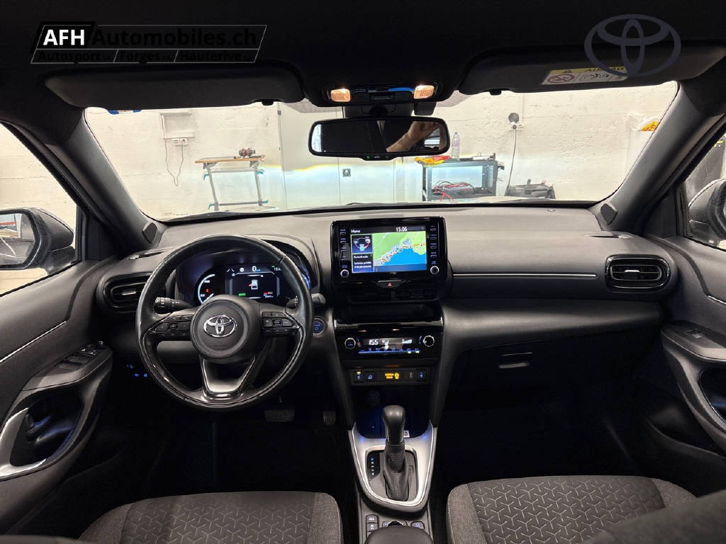 TOYOTA Yaris Cross 1.5 Trend AWD-image-15