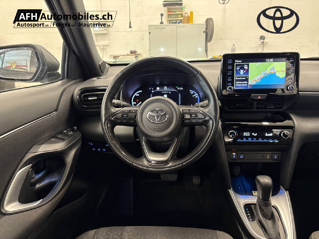 TOYOTA Yaris Cross 1.5 Trend AWD-image-9