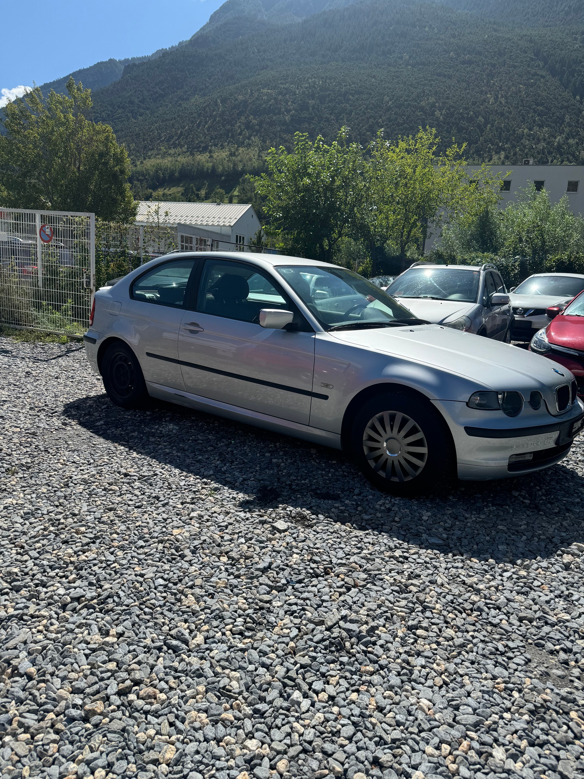 BMW 318 ti Compact-image-15