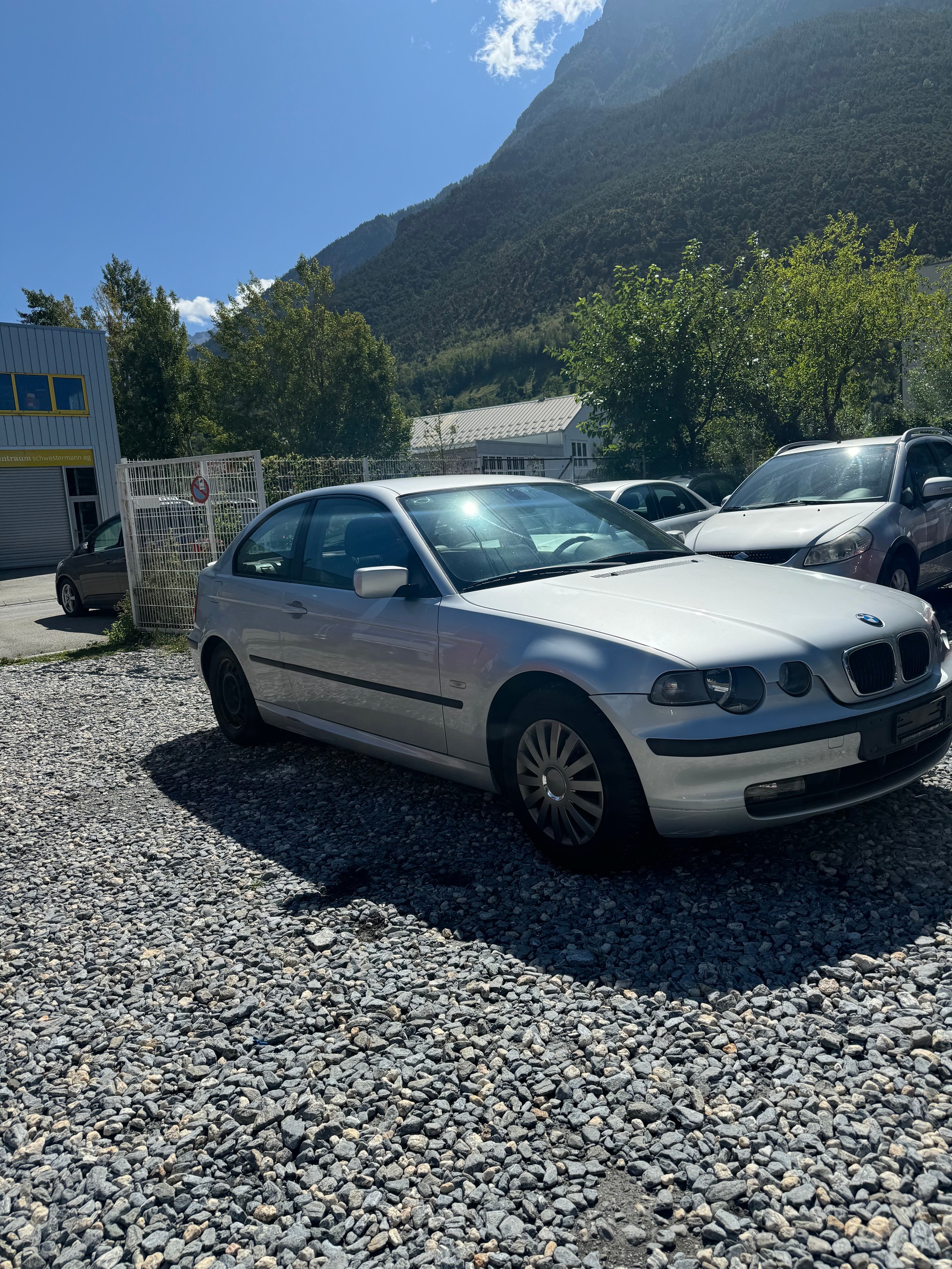 BMW 318 ti Compact-image-4