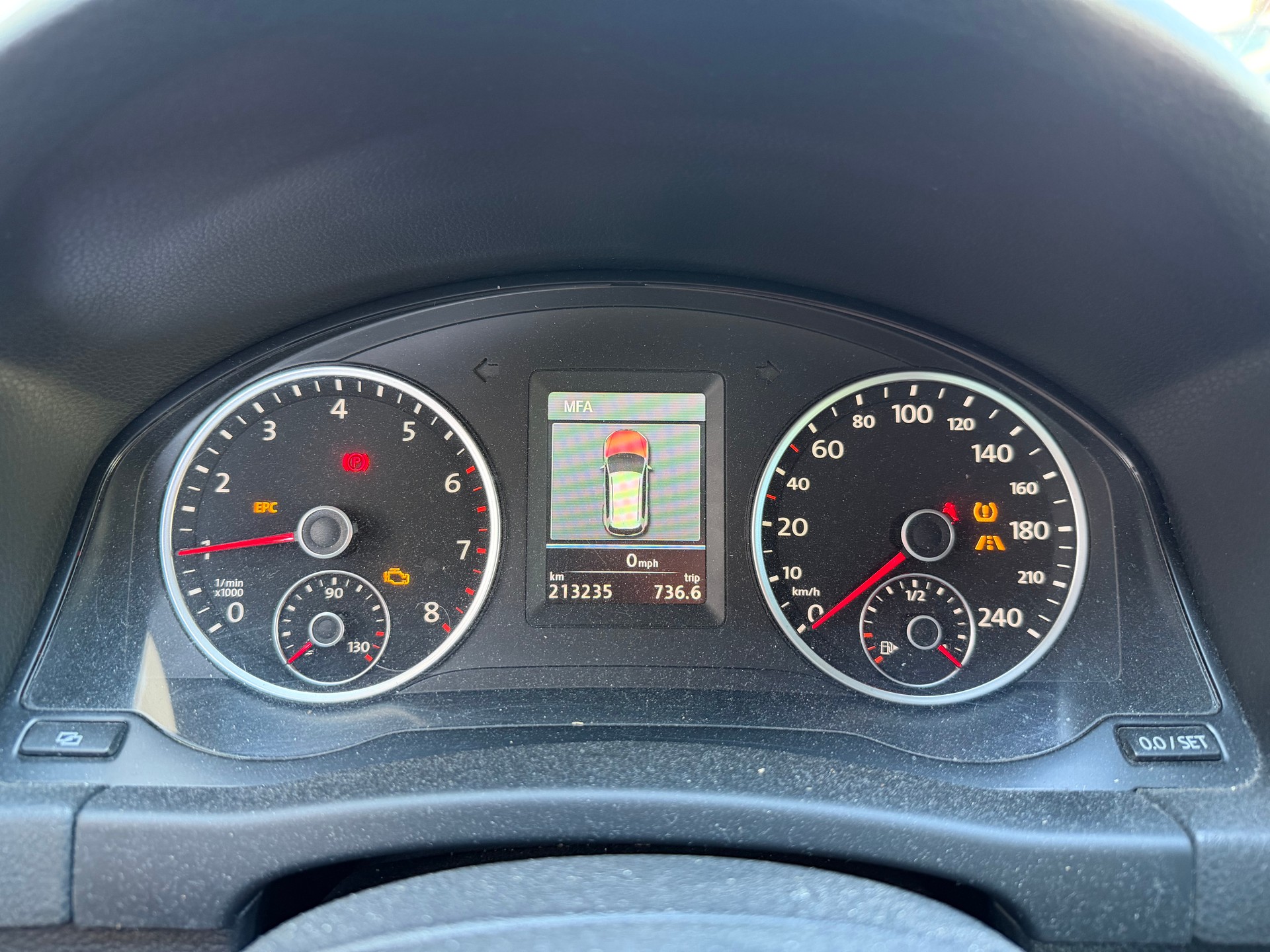 VW Tiguan 2.0 TSI Track&Style 4Motion-image-5