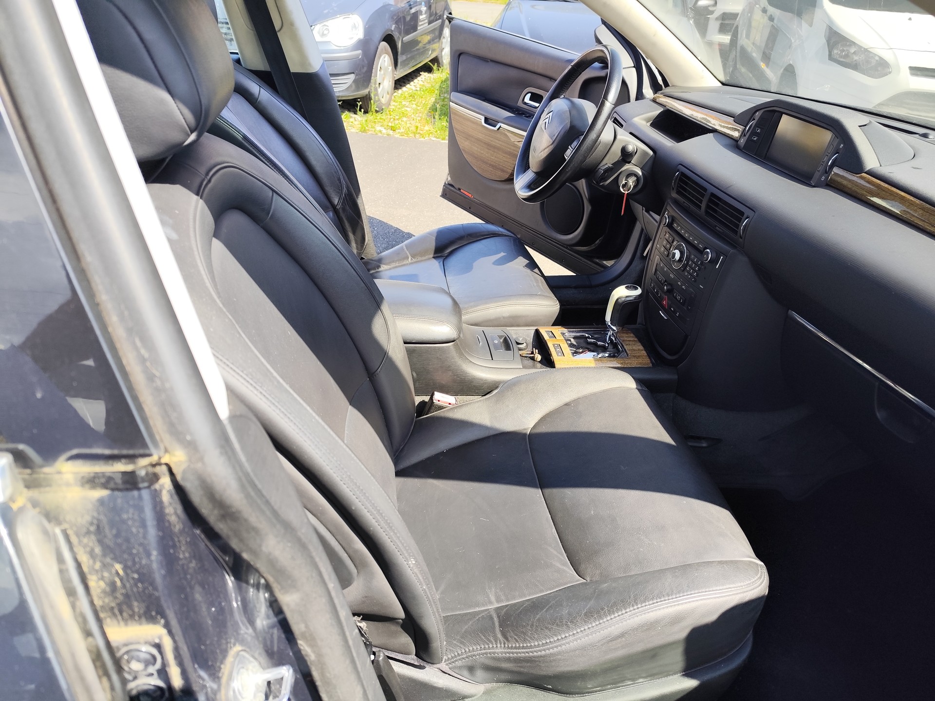 CITROEN C6 Sedan 2.7 HDi V6 Exclusive Automatic-image-10