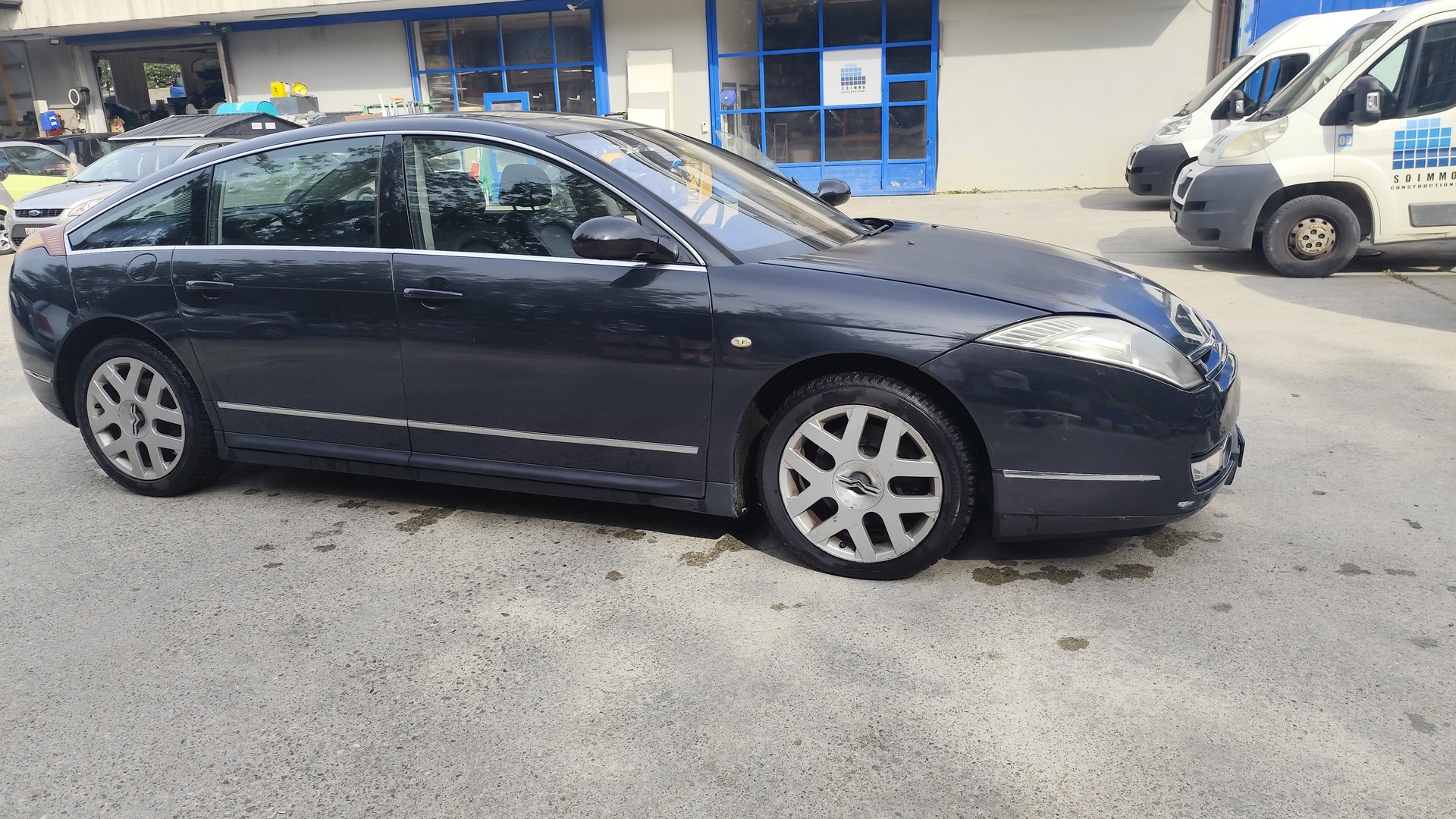 CITROEN C6 Sedan 2.7 HDi V6 Exclusive Automatic-image-2