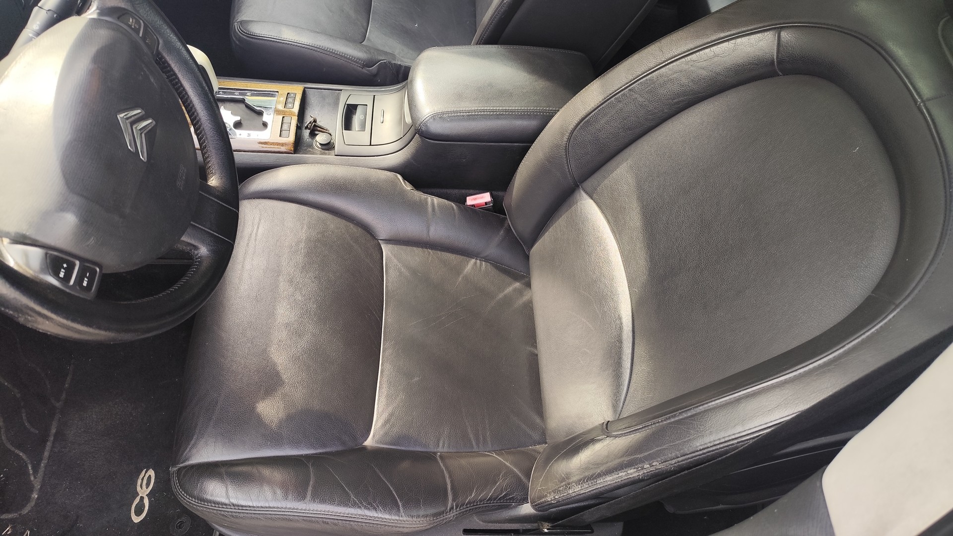 CITROEN C6 Sedan 2.7 HDi V6 Exclusive Automatic-image-13