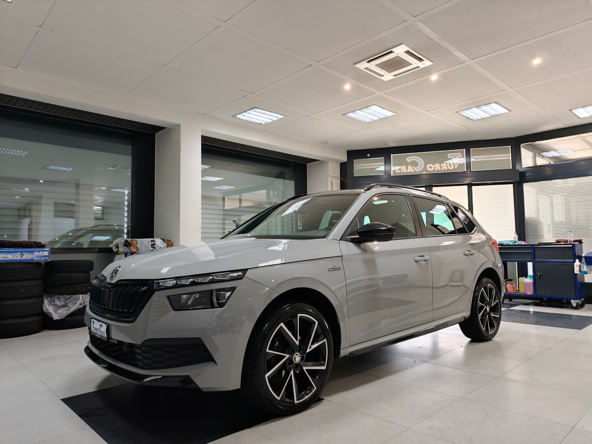 SKODA Kamiq 1.0 TSI Monte Carlo DSG-image-2