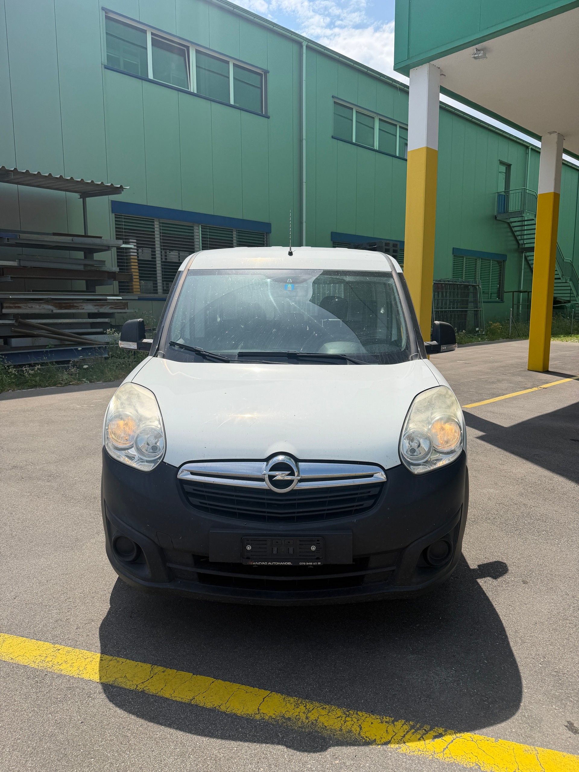 OPEL COMBO-image-1
